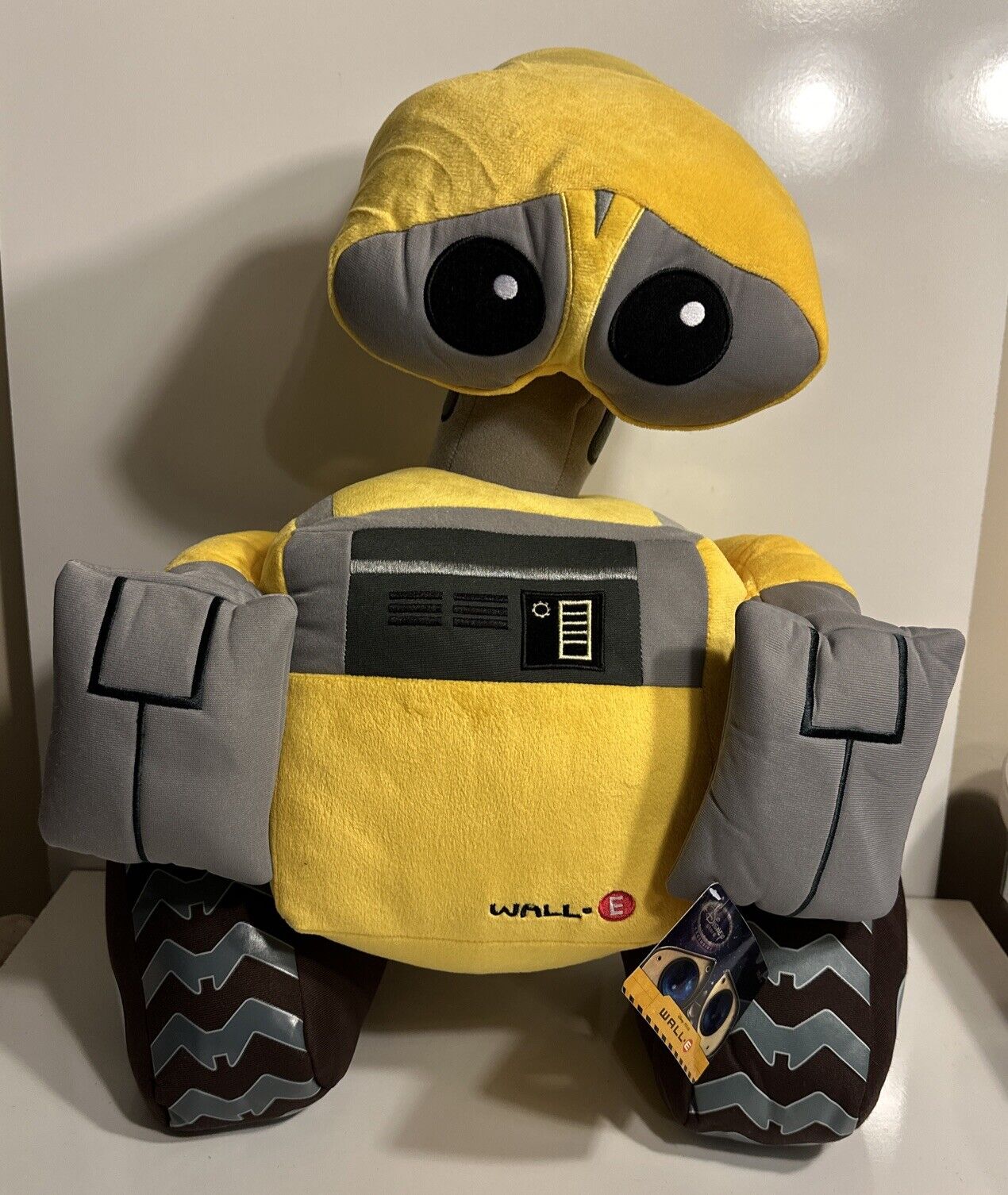 Official Disney Store Exclusive Stamped Large Wall-E Soft Plush Toy Wall E