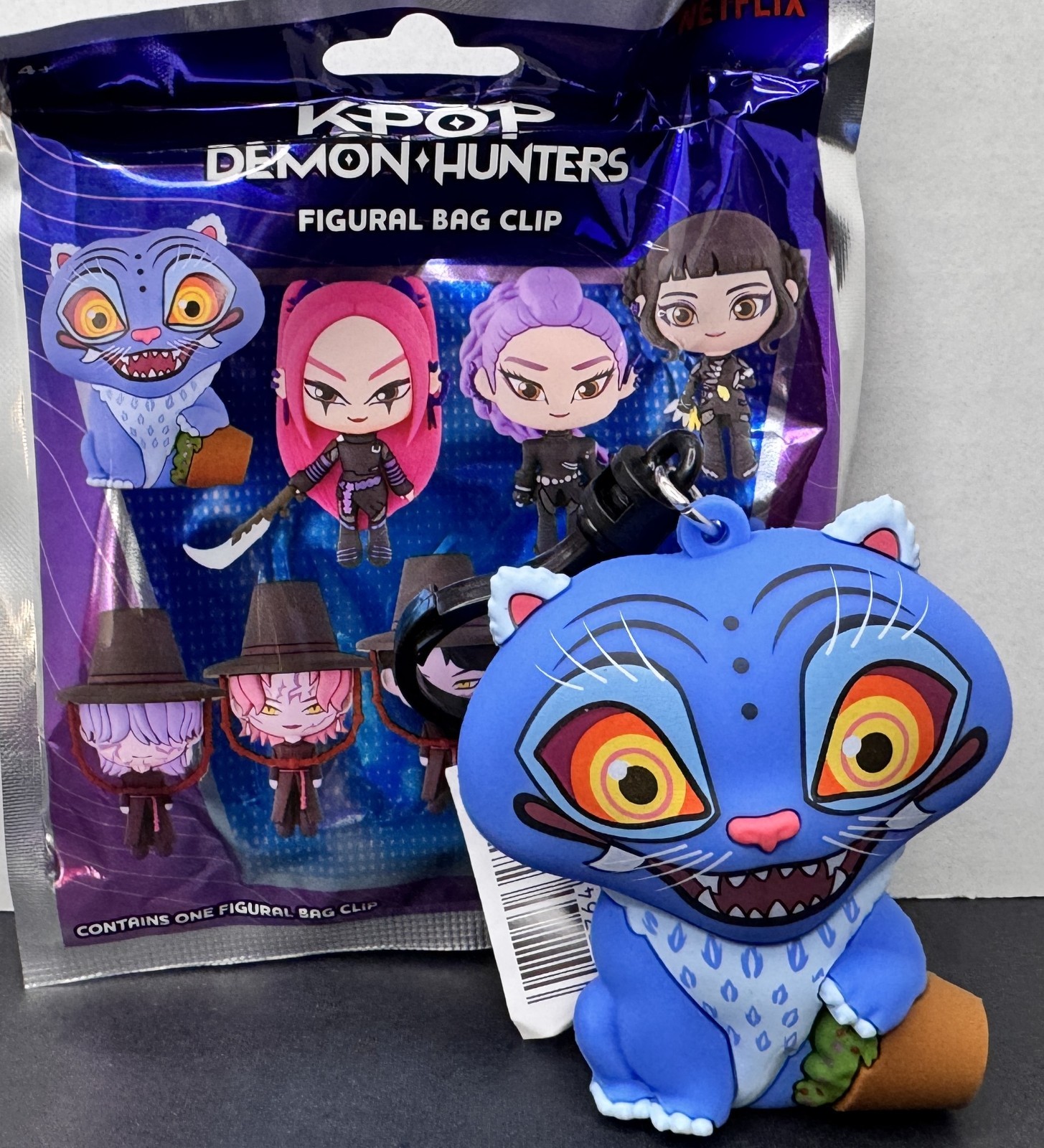 KPop Demon Hunters Figural Bag Clip Keychain Derpy & Flower Pot KPop Demon Hunters Figural Bag Clip Keychain Derpy & Flower Pot