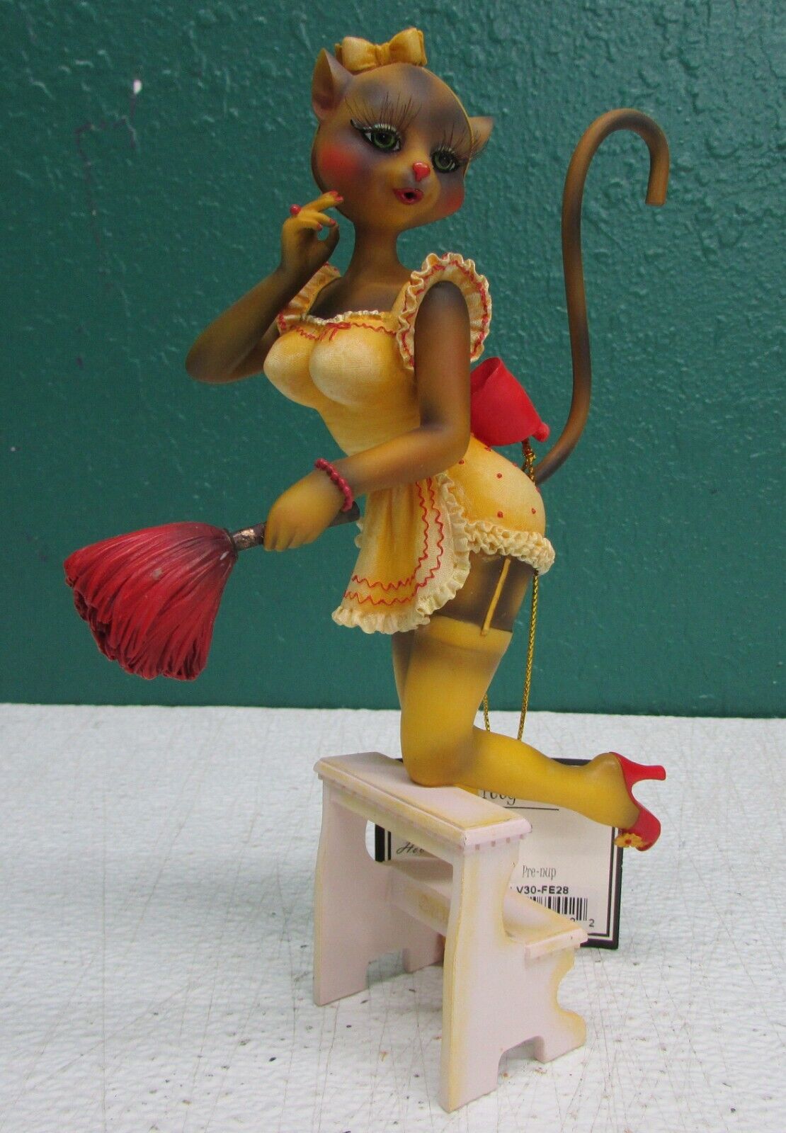 Margaret Le Van Alley Cats Naughty Nat Maid Figurine