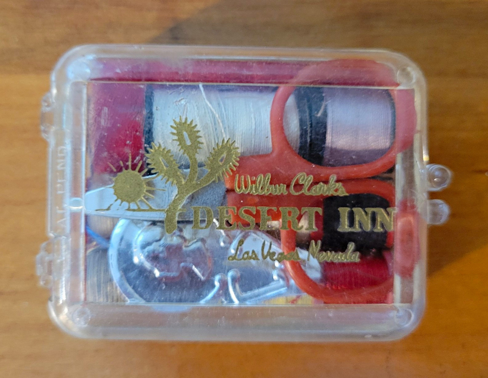 Wilbur Clark\'s Desert Inn Las Vegas Nevada Vintage Mini Sewing Kit  