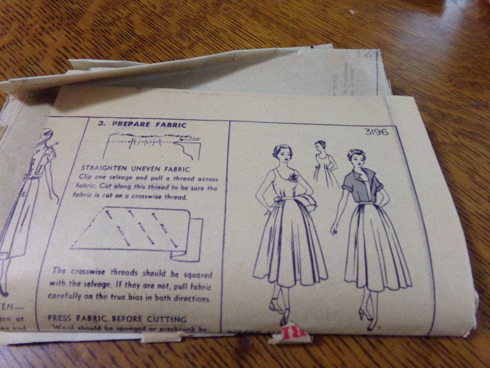Vintage women's short jacket & full-skirt dress pattern Simplicity #3196 size 16