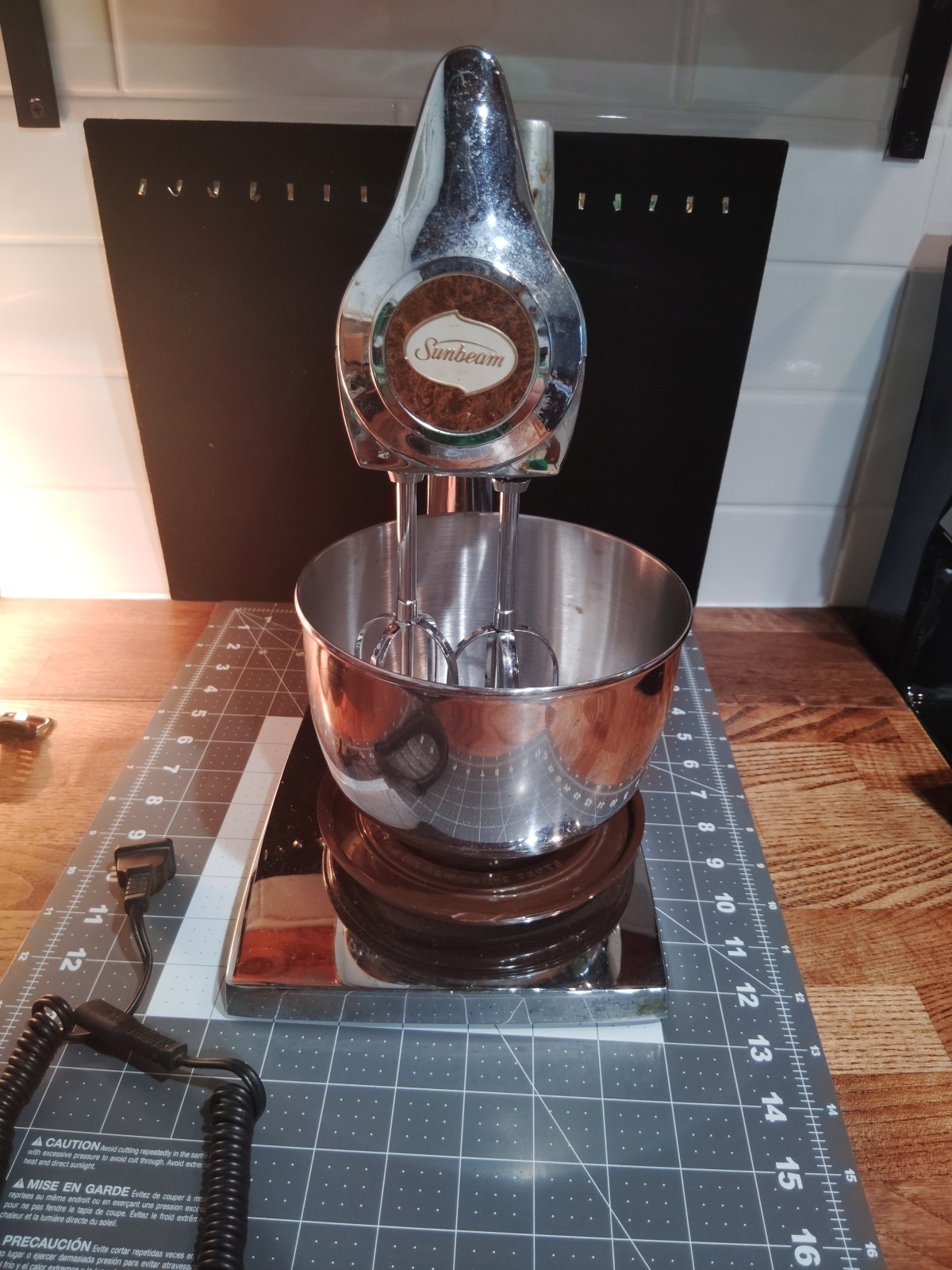 VTG Sunbeam Mixmaster 12-Speed Stand Mixer Motor Base  Tested & Works