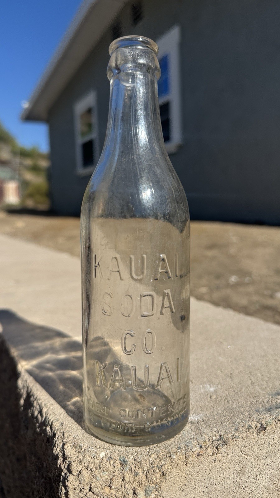 KAUAI SODA CO. KAUAI Crown Top Embossed Soda Mineral Water Bottle Kauai, Hawaii