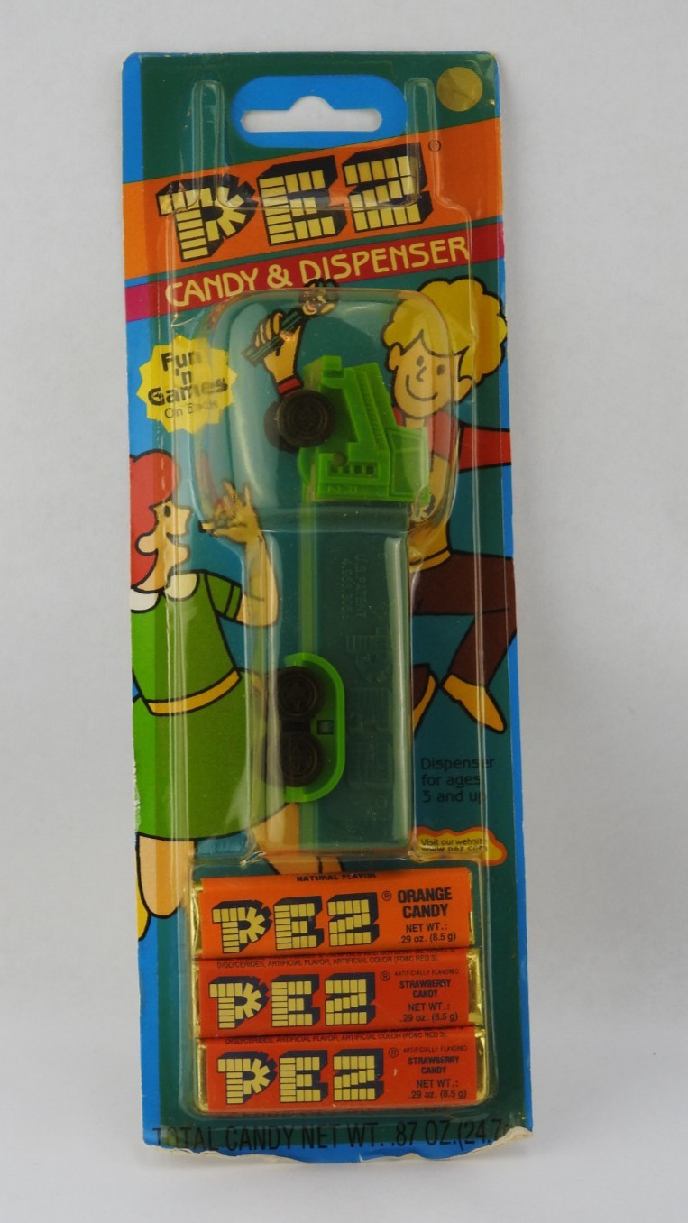 Vintage  Pez Candy Dispenser Green Tractor New Sealed On Card With Candy Refills