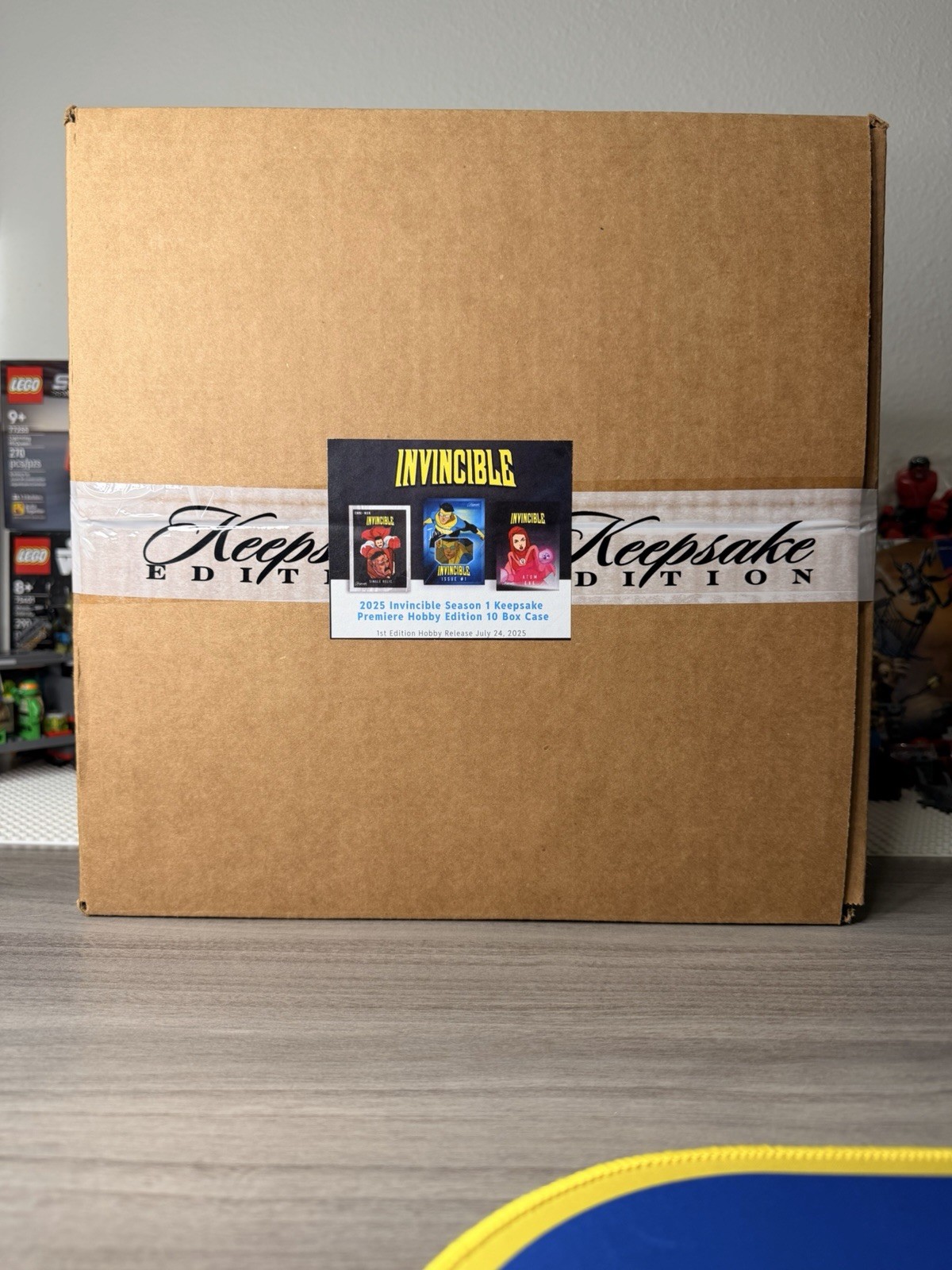🔥2025 SDCC🔥 Invincible Season 1 Keepsake Premiere Hobby Edition 10-Box Case