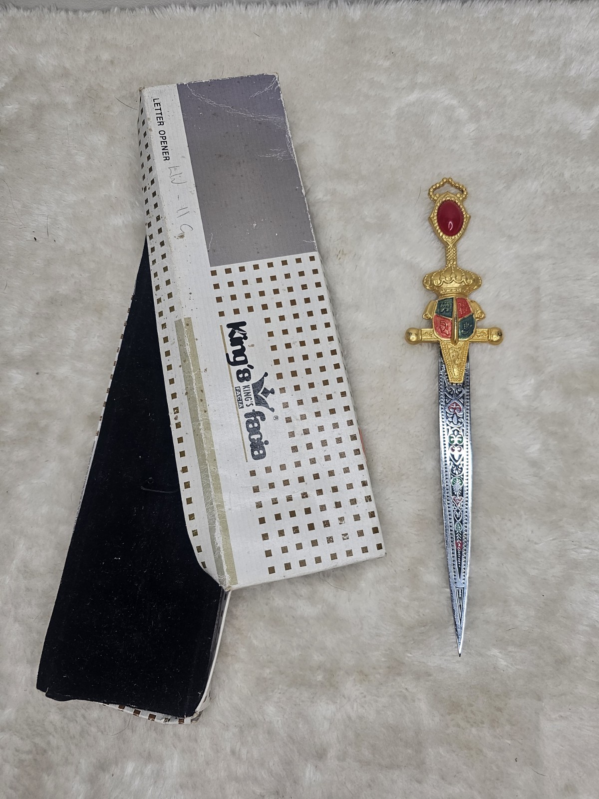 VINTAGE KINGS FACIA MEDIEVEL SWORD LETTER OPENER WITH BOX