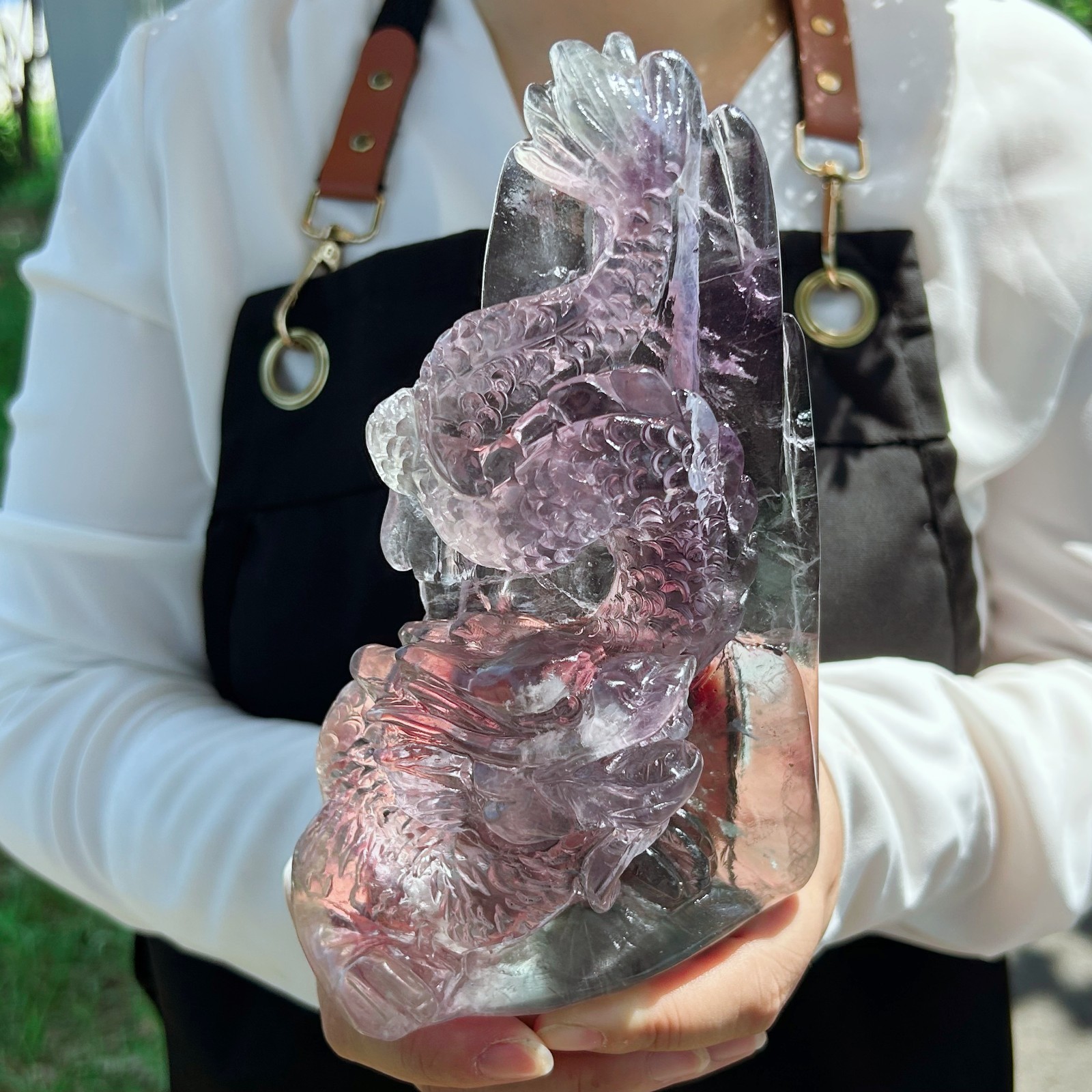 2.55LB Natural top fluorite quartz crystal hand carved dragon healing G8012