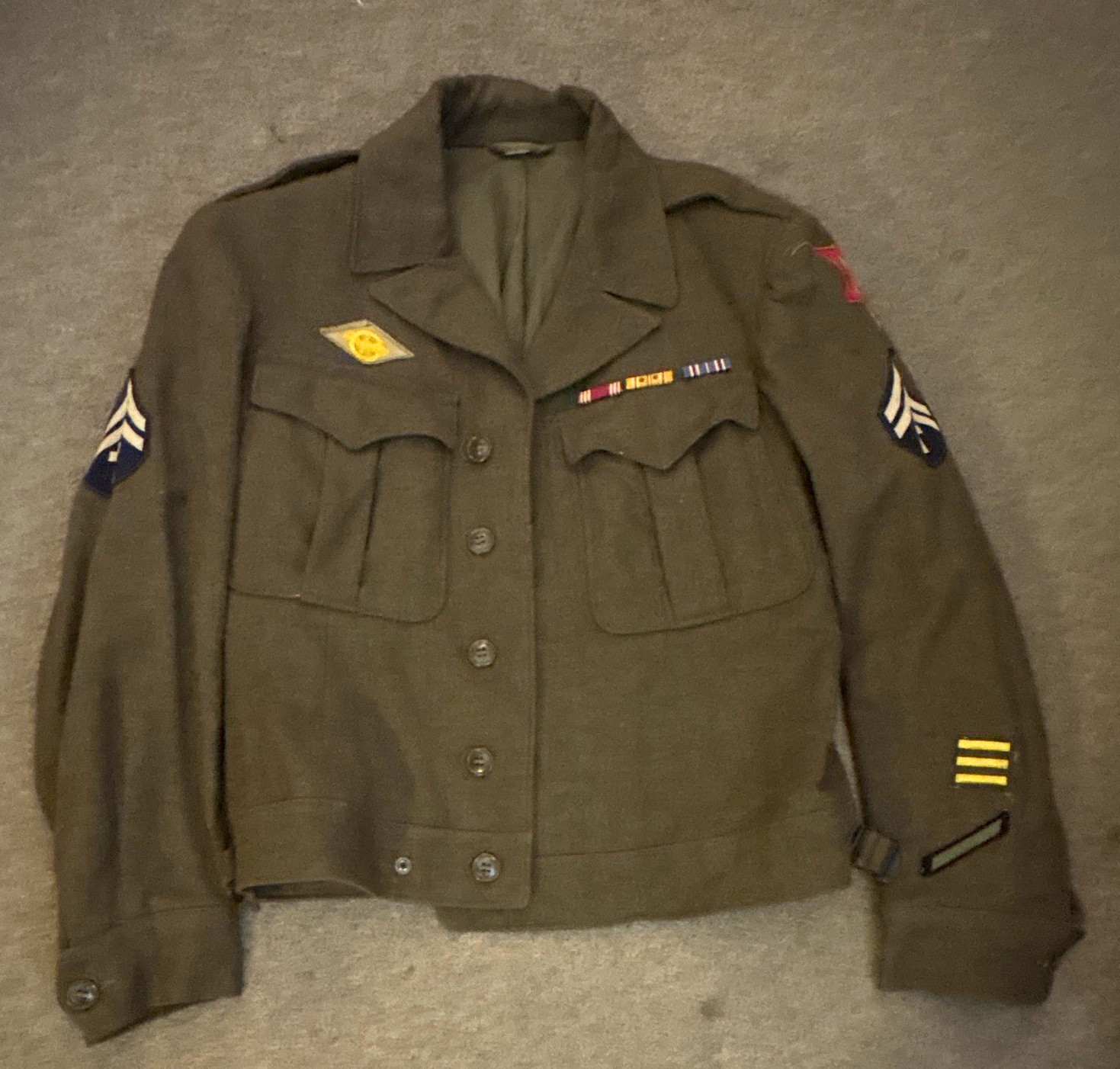 WWII US Army Ike Jacket Olive Drab w/ Rank Insignia Patches & Ribbons