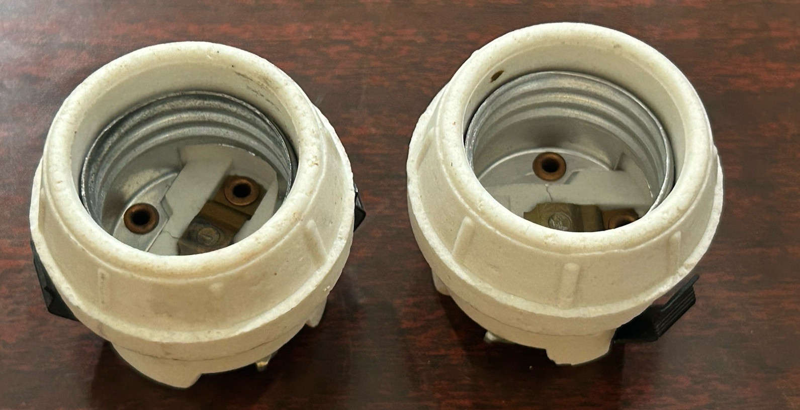 Federal 3979 Ceramic Light Bulb Socket 1-3/8” Hole Mount Standard Edison E26 (2)