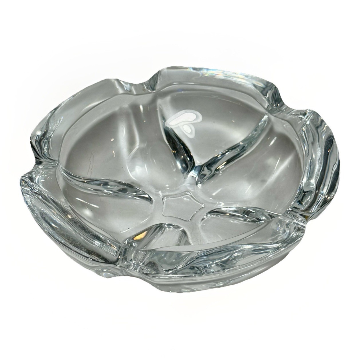 Vintage Clear Glass Ashtray Heavy Art Glass 6 in x 1.75 in Vintage Clear Glass Ashtray Heavy Art Glass 6 in x 1.75 in