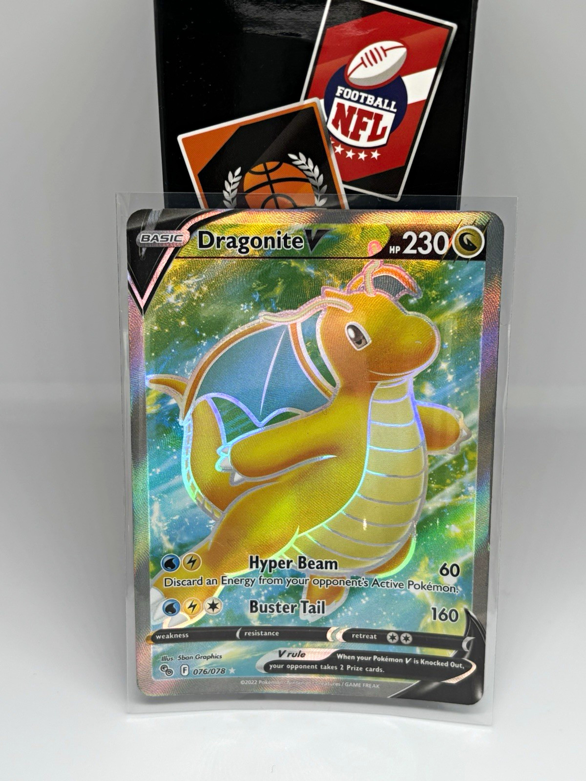 Pokémon Company Dragonite V Full Art Holo Ultra Rare 076/078 Pokémon GO EN Pokémon Company Dragonite V Full Art Holo Ultra Rare 076/078 Pokémon GO EN