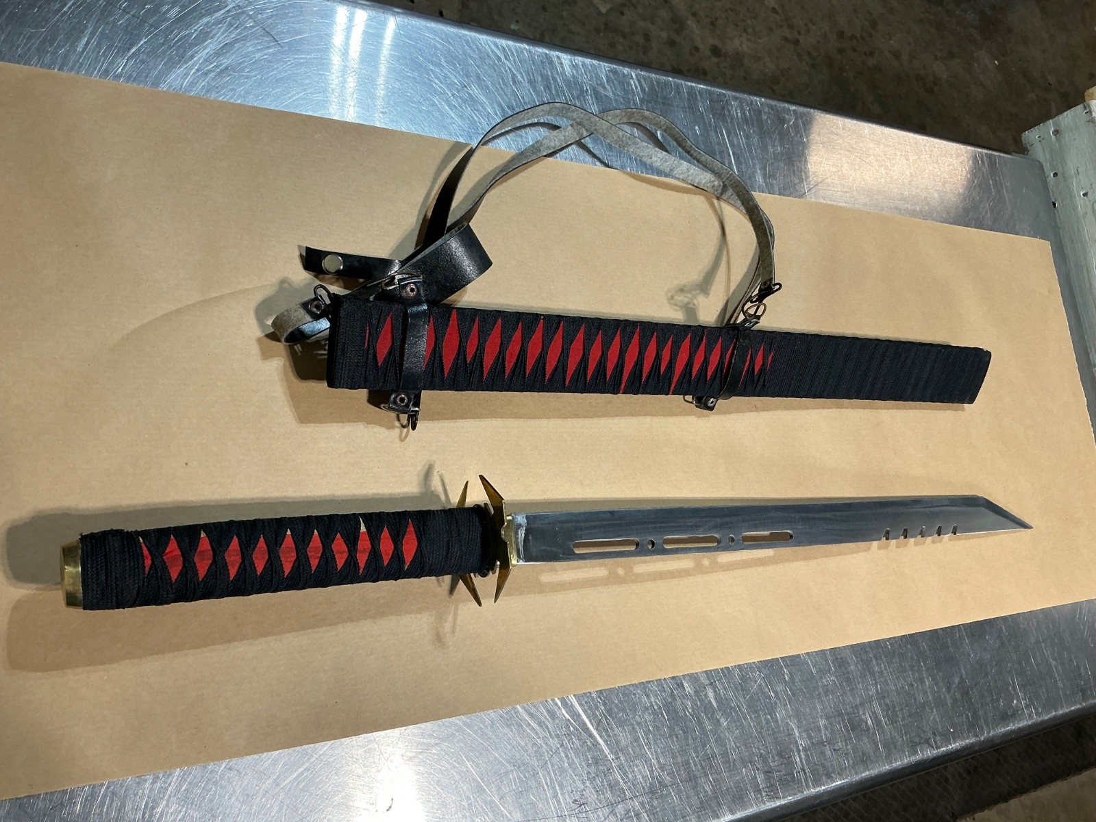 Vintage PAKISTAN SWORD 24” Blade with SHEATH Red & Black