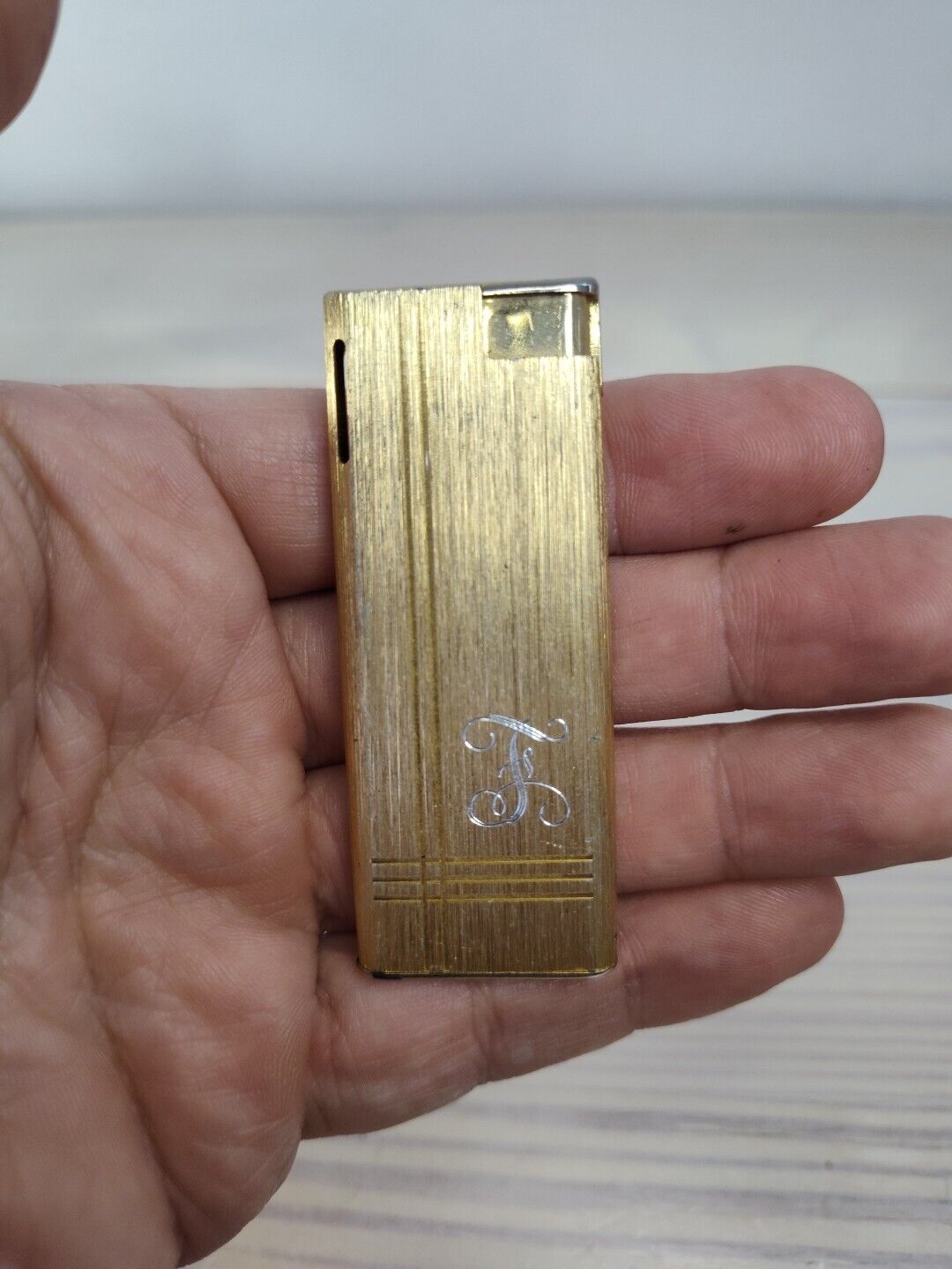 Vtg Colibri Japan Gold Tone Slim Butane Lighter