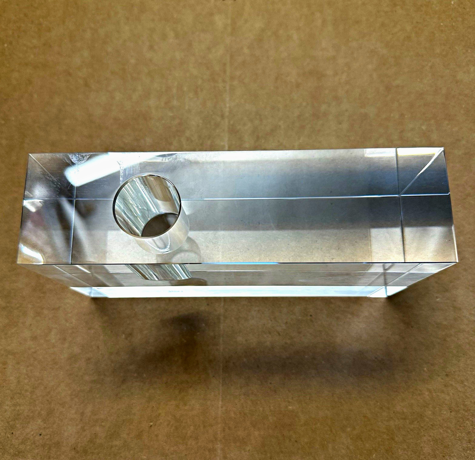 Williams-Sonoma Home Clear Crystal Block Vase Approx 7 in w/ Box 5.6lbs