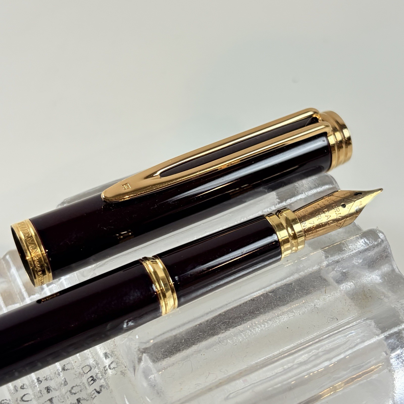 Waterman Gentleman Fountain Pen, 18K Fine Nib, Burgundy Made in France Waterman Gentleman Fountain Pen, 18K Fine Nib, Burgundy Made in France