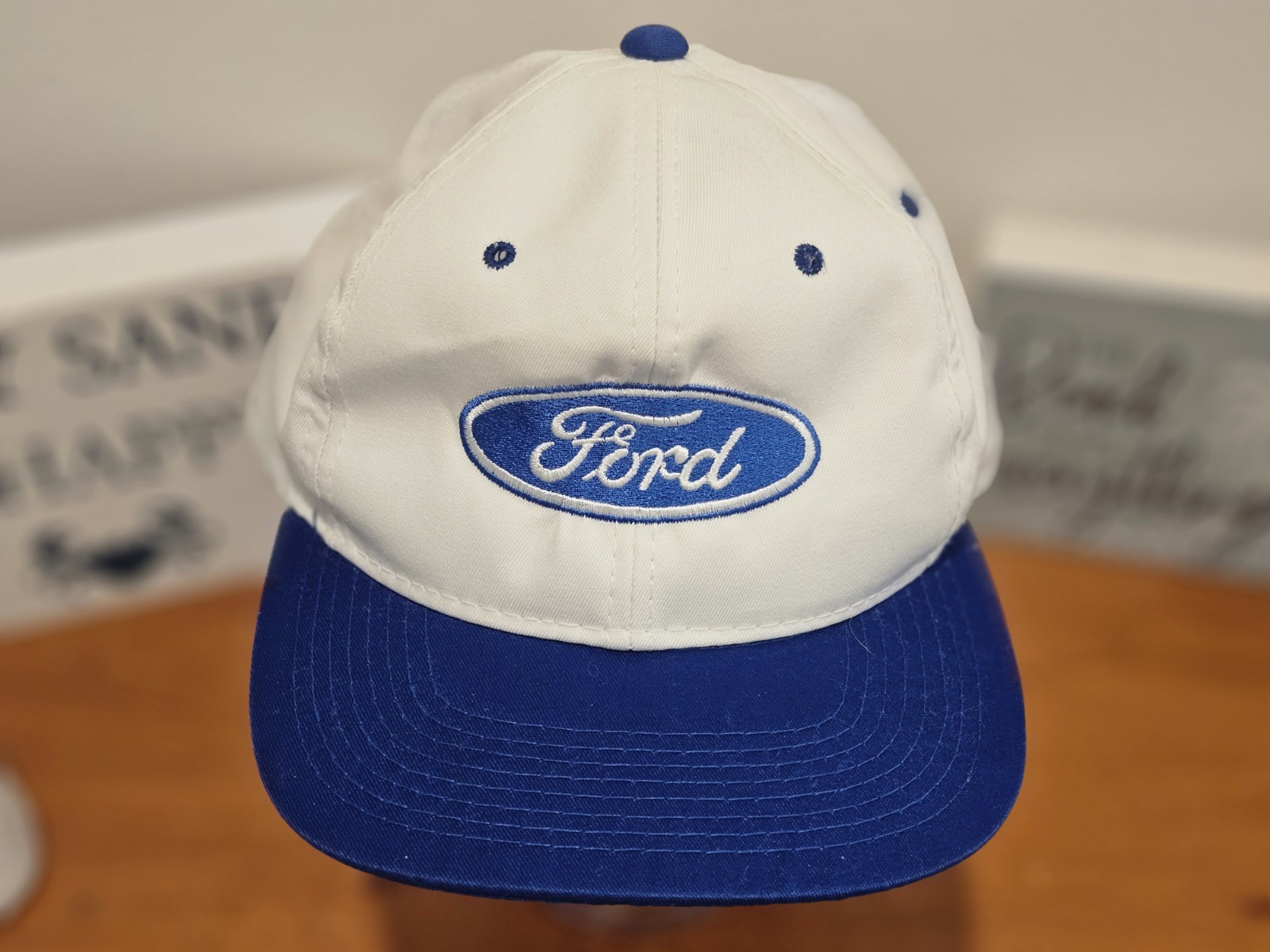 VINTAGE 1990\'s FORD Blue And White Trucker snapback hat/ballcap Nascar/racing