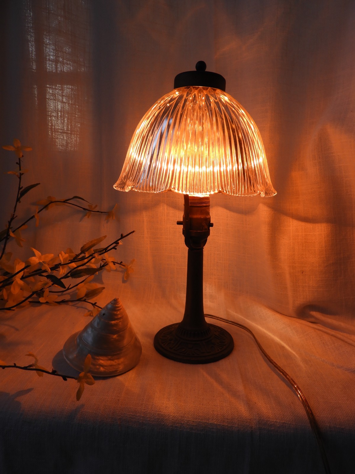 Antique Holophane Small Brass Lamp Pleated Shade|Rewired H 14