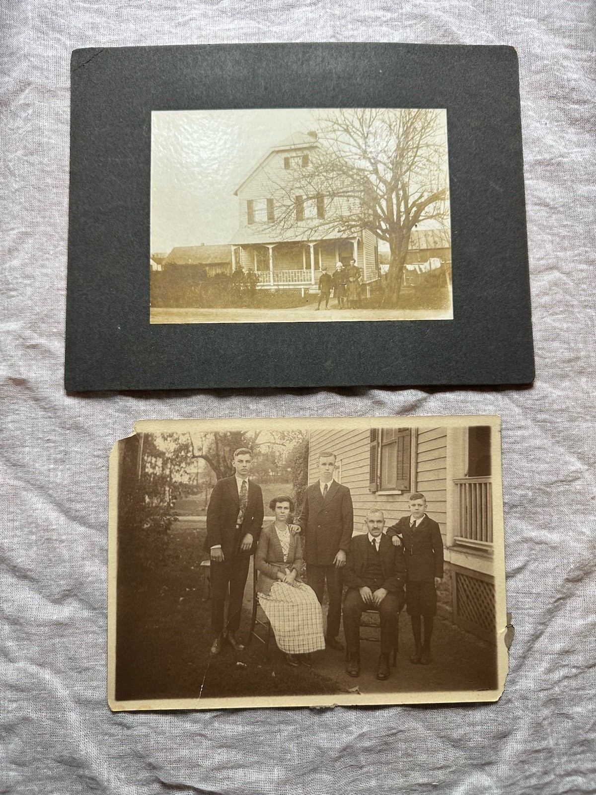 Lot of 2 Vintage Outdoor Photos Family Group Portrait & Historic House Porch Lot of 2 Vintage Outdoor Photos Family Group Portrait & Historic House Porch