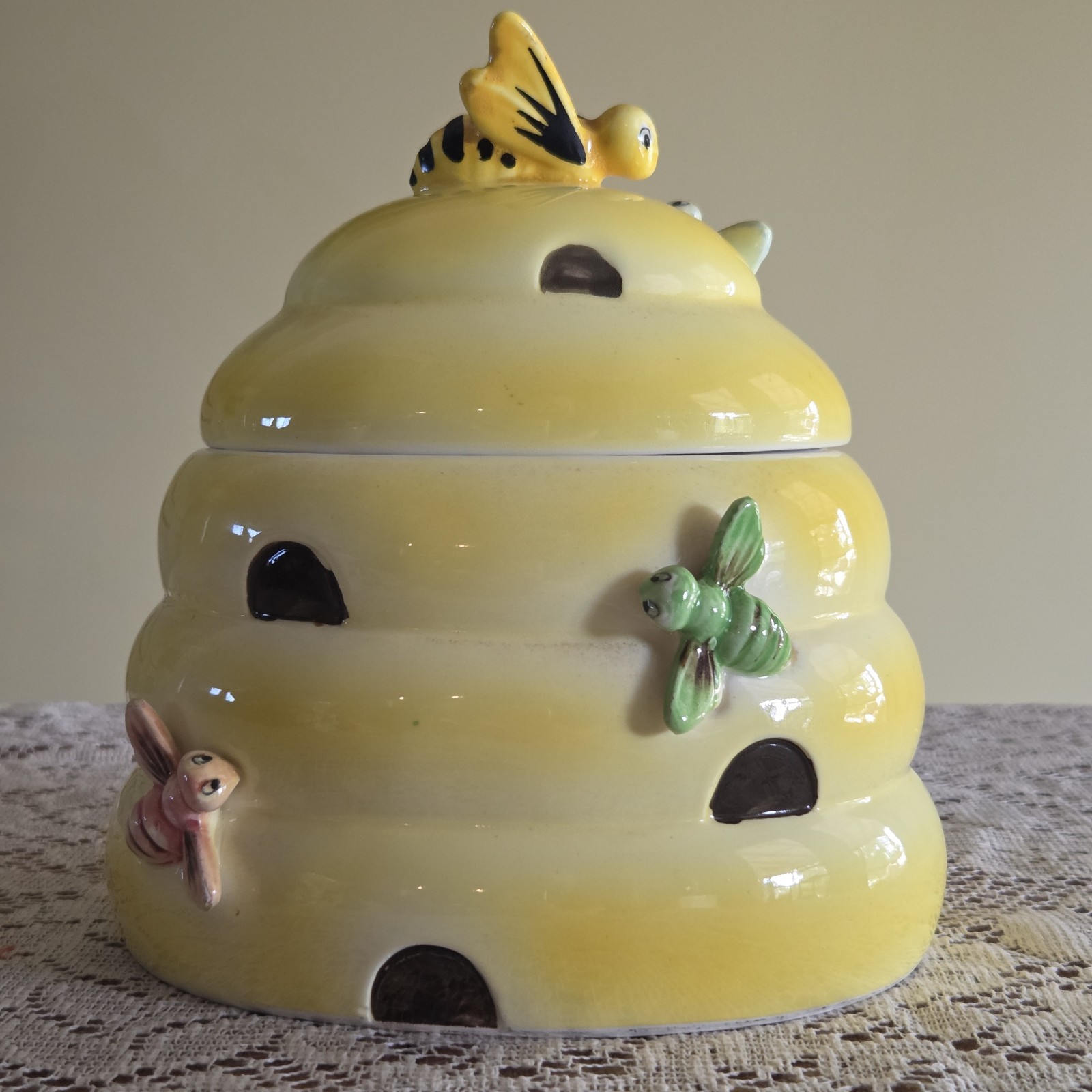 Vintage 1960s Enesco Yellow Beehive Cracker Cookie Jar Honey Bees Japan