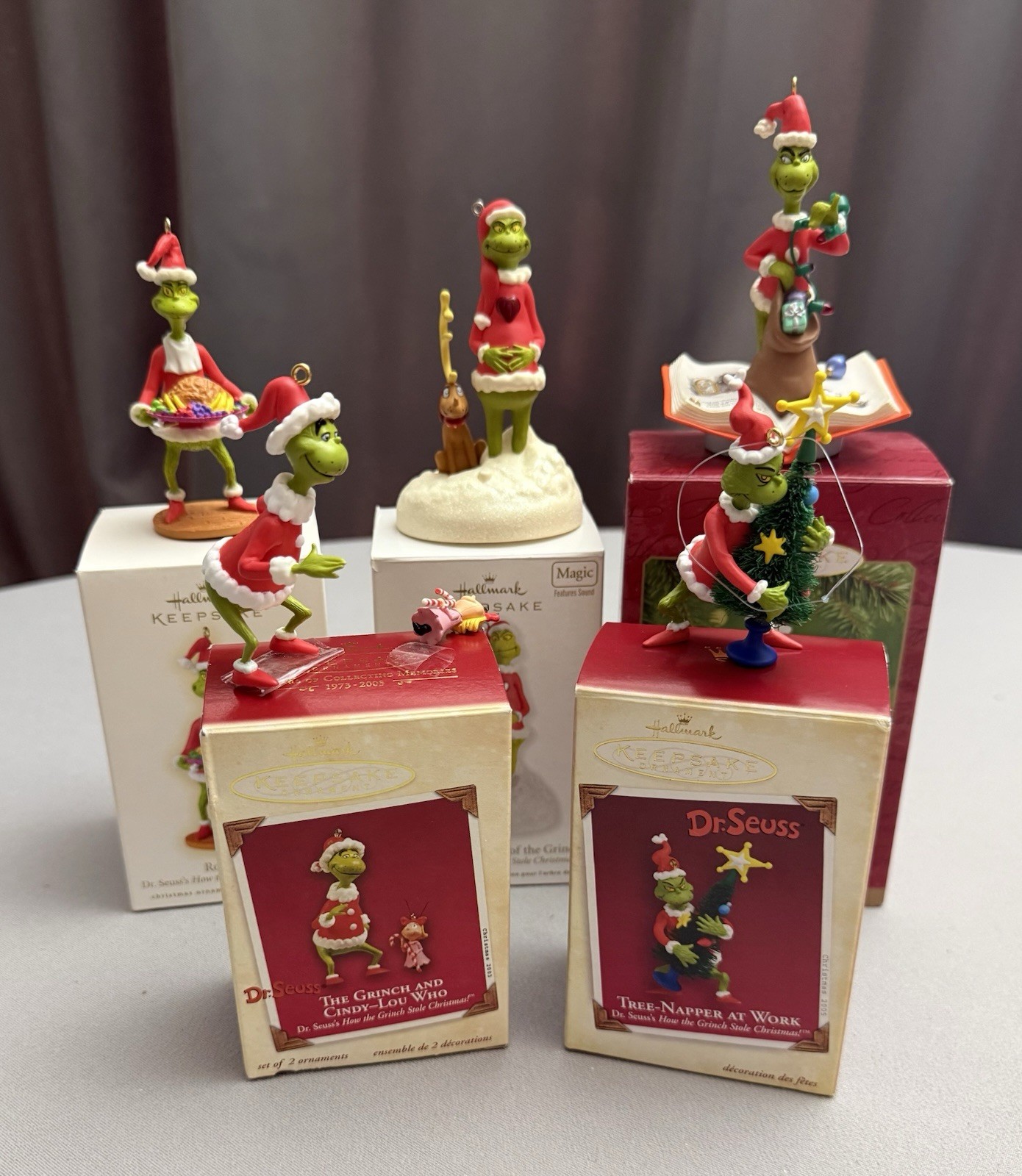 Hallmark Dr. Seuss How The Grinch Stole Christmas Ornament Lot Of 5 Hallmark Dr. Seuss How The Grinch Stole Christmas Ornament Lot Of 5