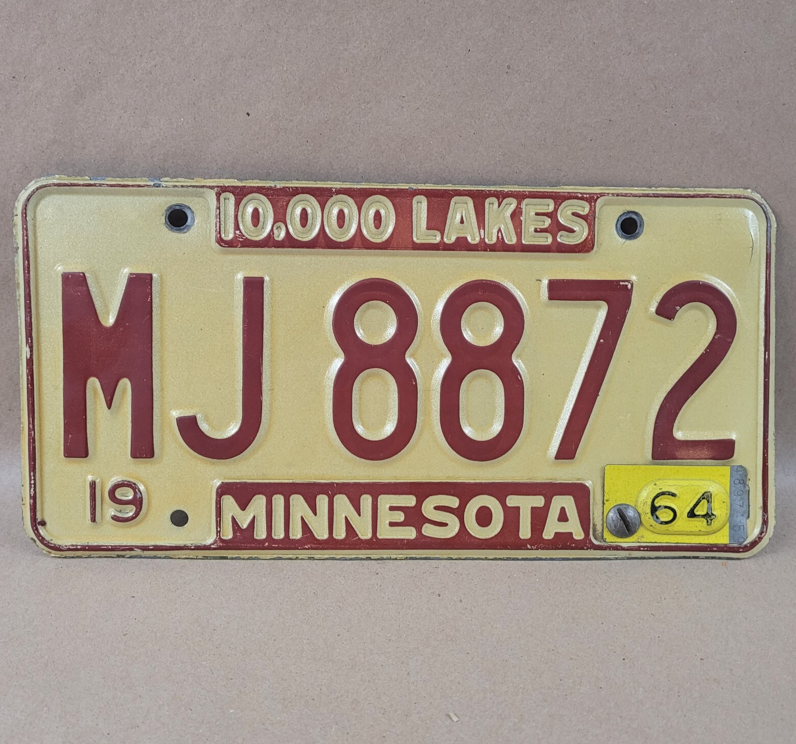 1962 Minnesota License Plate Original Paint 12