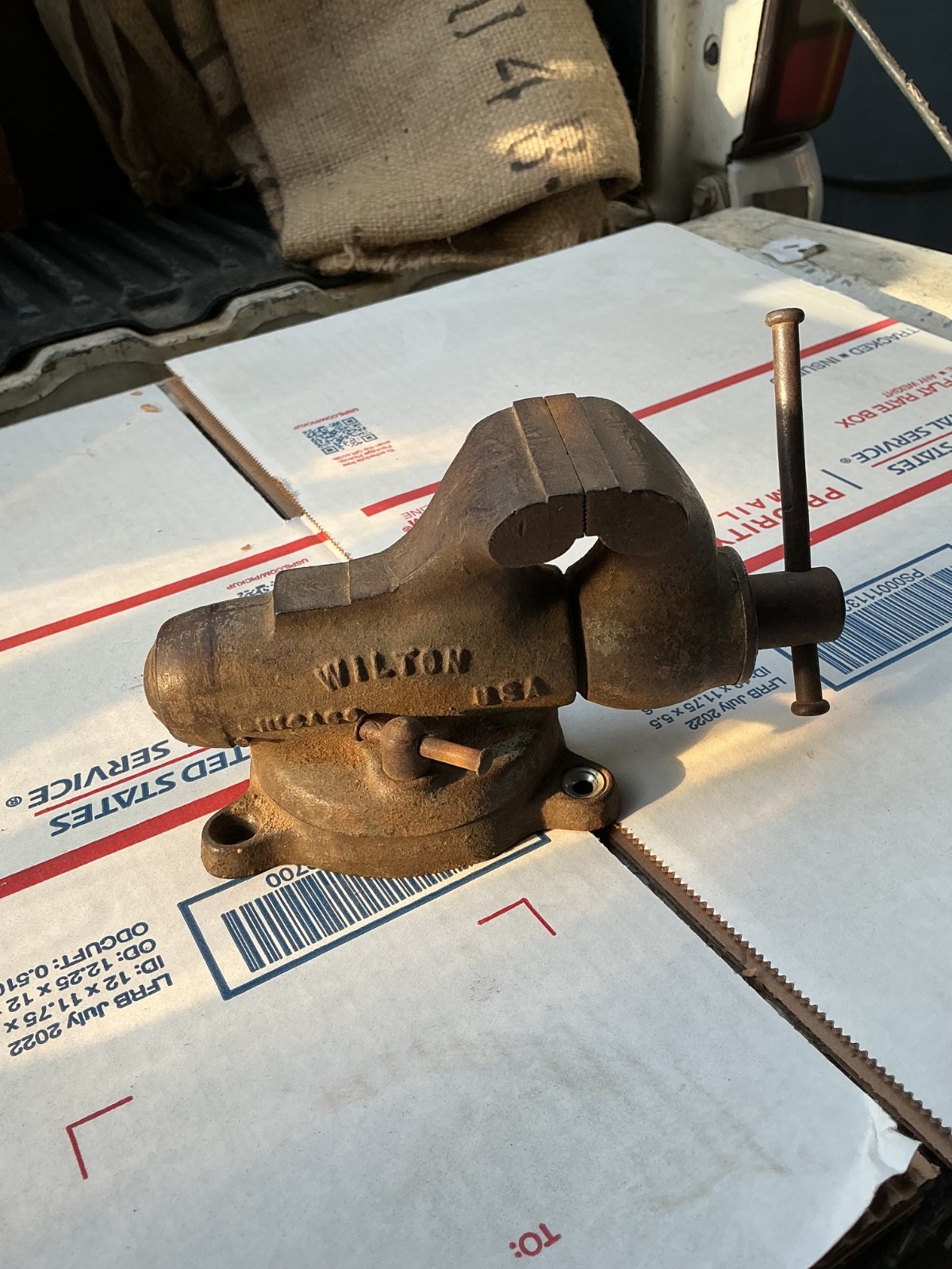 Barn find Vintage WILTON Baby Bullet Swivel Bench Vise 2 Barn find Vintage WILTON Baby Bullet Swivel Bench Vise 2