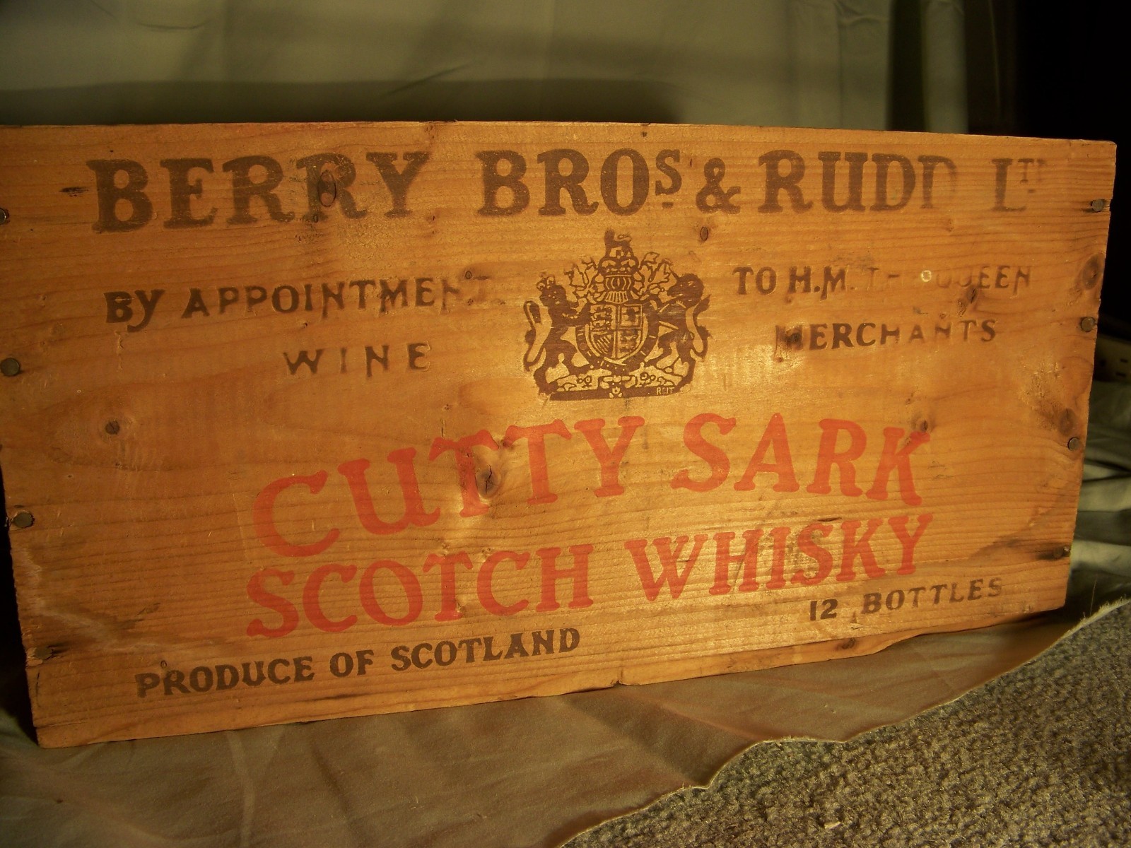 Berry Bros Cutty Sark wooden Scotch whiskey crate box Berry Bros Cutty Sark wooden Scotch whiskey crate box