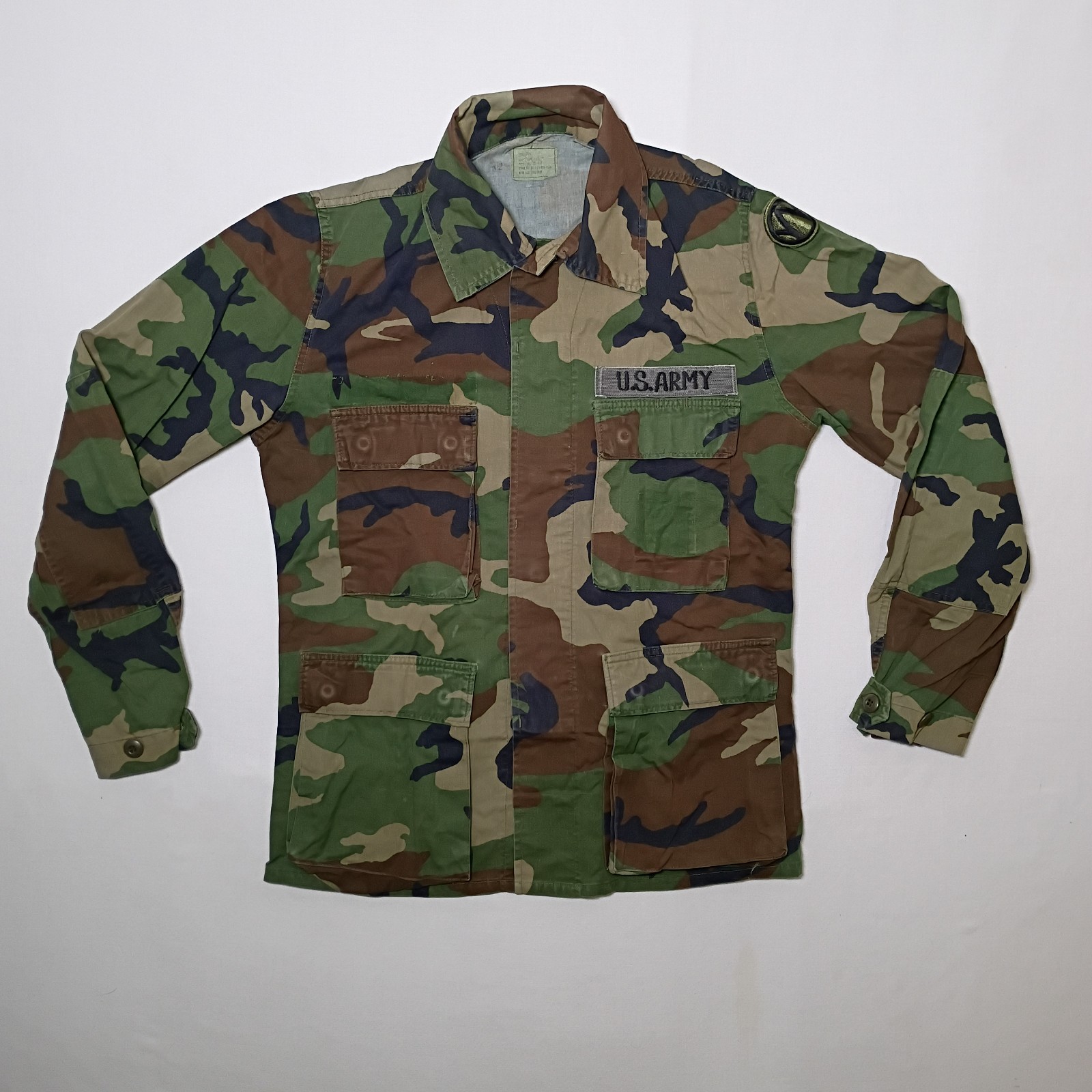 Vintage U.S. Army Mens Woodland Camouflage Combat Coat Small Long 