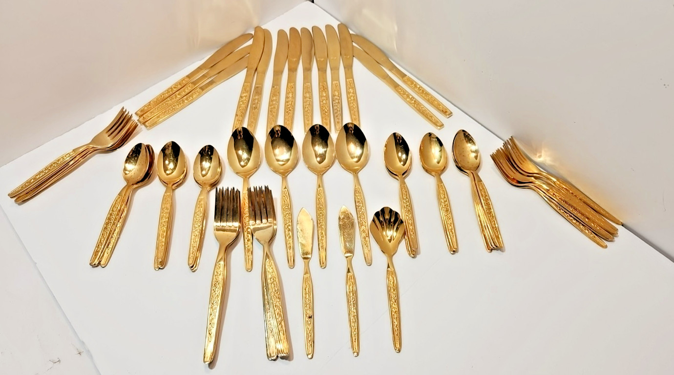 Vtg Lifetime Cutlery Golden Roses Gold Electroplate Stainless Steel Set of 69