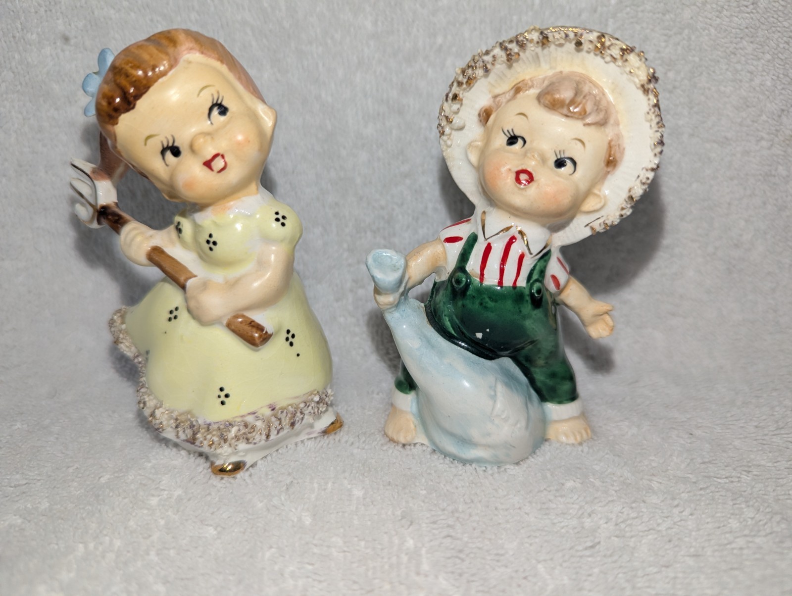 Vtg Enesco Rural Life Farm Kids Children Garden Salt & Pepper Shakers