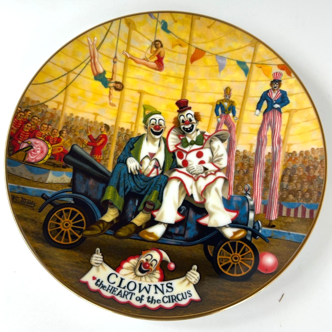 🔥😊THE GREATEST SHOW ON EARTH \'\'CLOWNS\'\' THE HEART OF THE CIRCUS PLATES😊🔥
