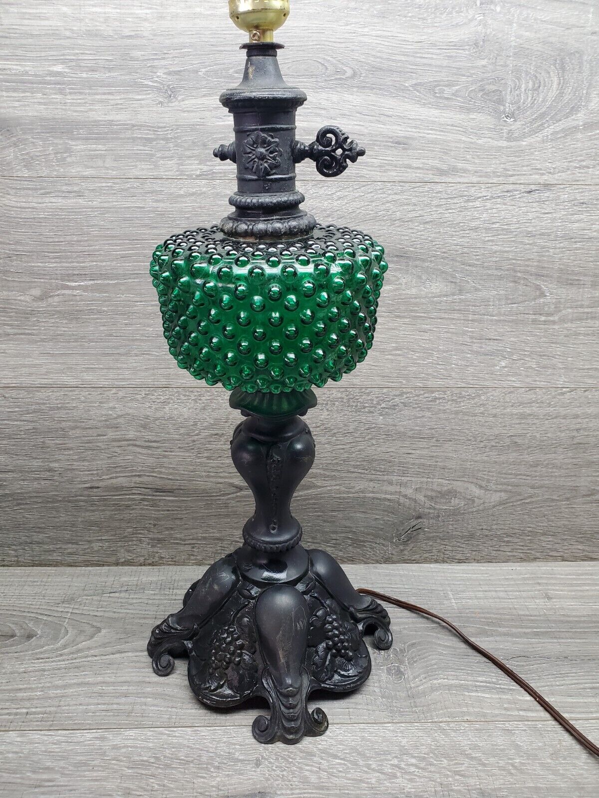 Vtg Emerald Green Hobnail Electric Antique Lamp