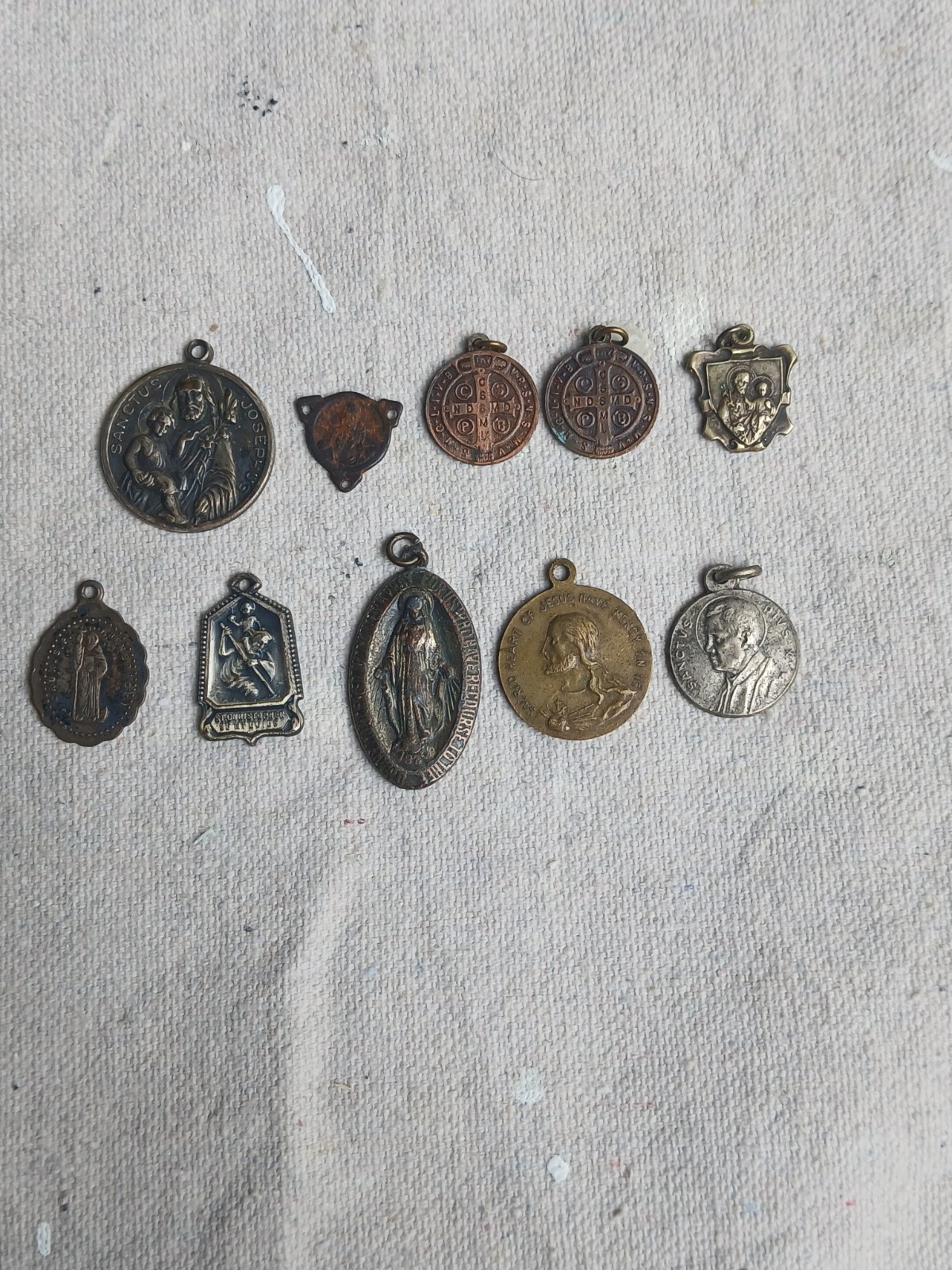 Vintage Catholic Religious Medal Charm Lot Pendants (10) Total Vintage Catholic Religious Medal Charm Lot Pendants (10) Total