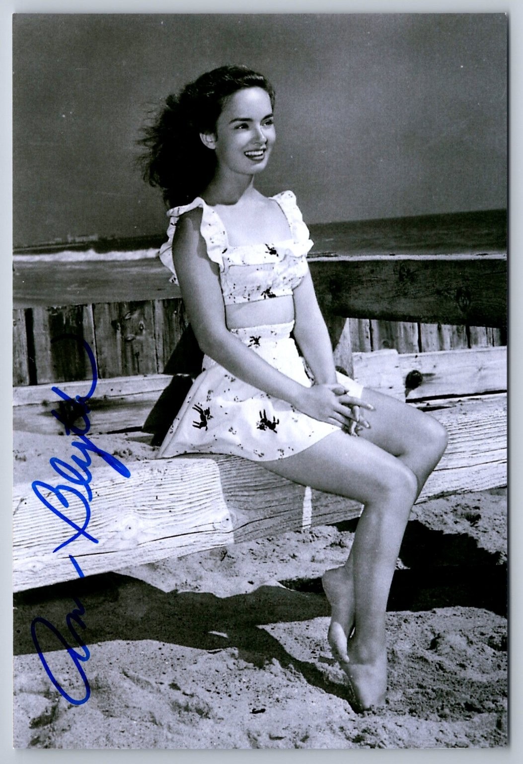 Ann Blyth Autographed Photo Vintage Hollywood Actress Pin-up Beach Swimsuit