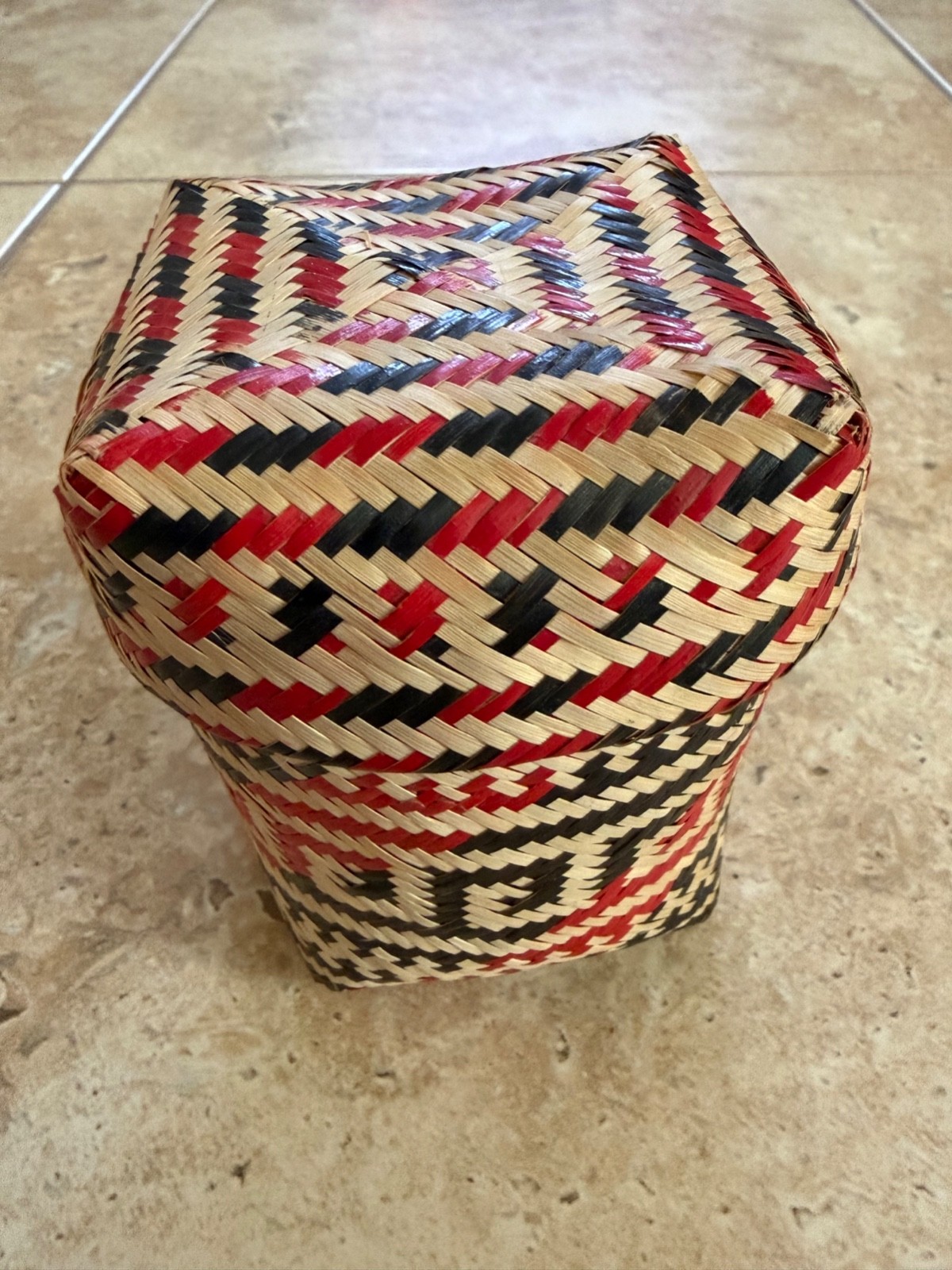 Traditional Lidded Urutu Woven Black & Red by Baniwa People of Amazon Rainforest