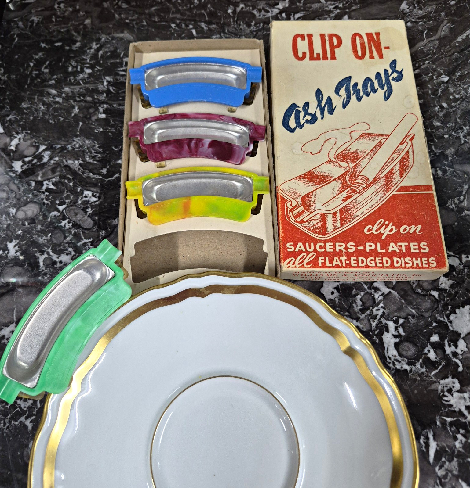 Vintage Mid Century Clip On Ashtrays Set of 4 Plastic Metal Saucer Plate MCM Box
