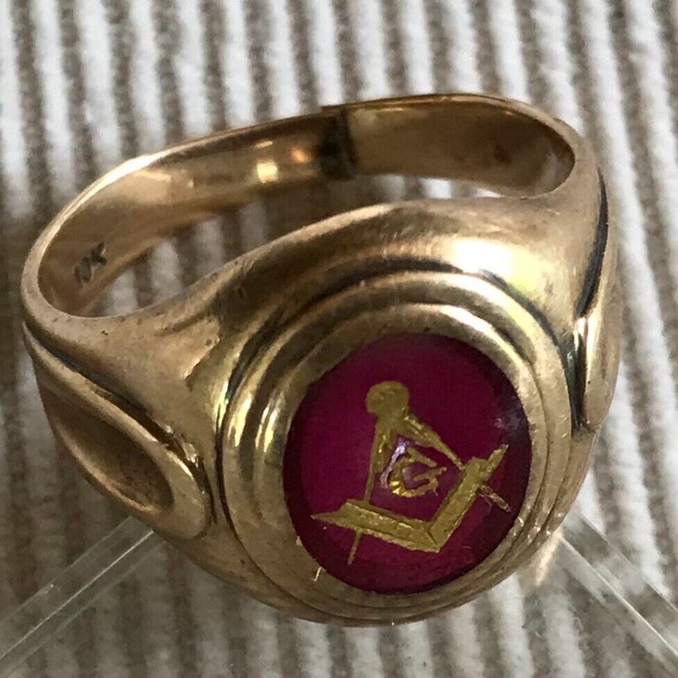 Masonic ring vintage red stone 10k adjustable band