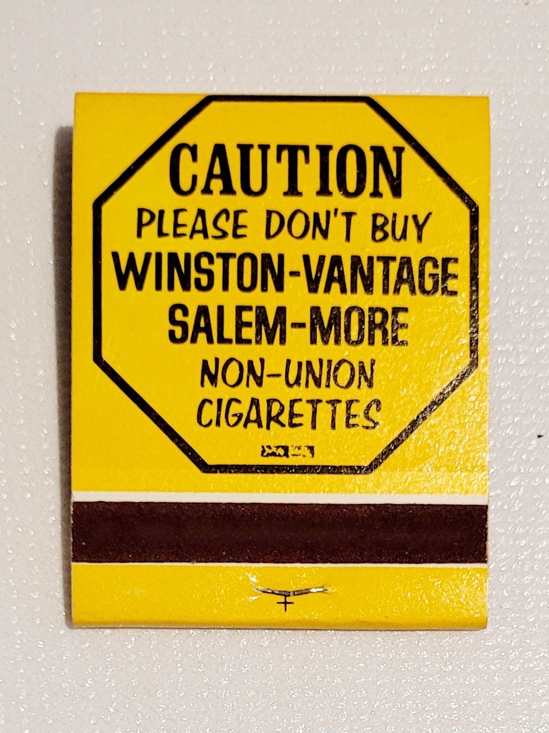 VTG 21 UNUSED MATCHBOOKS--CAUTION TOBACCO WORKERS UNION-WINSTON-SALEM-ETC.