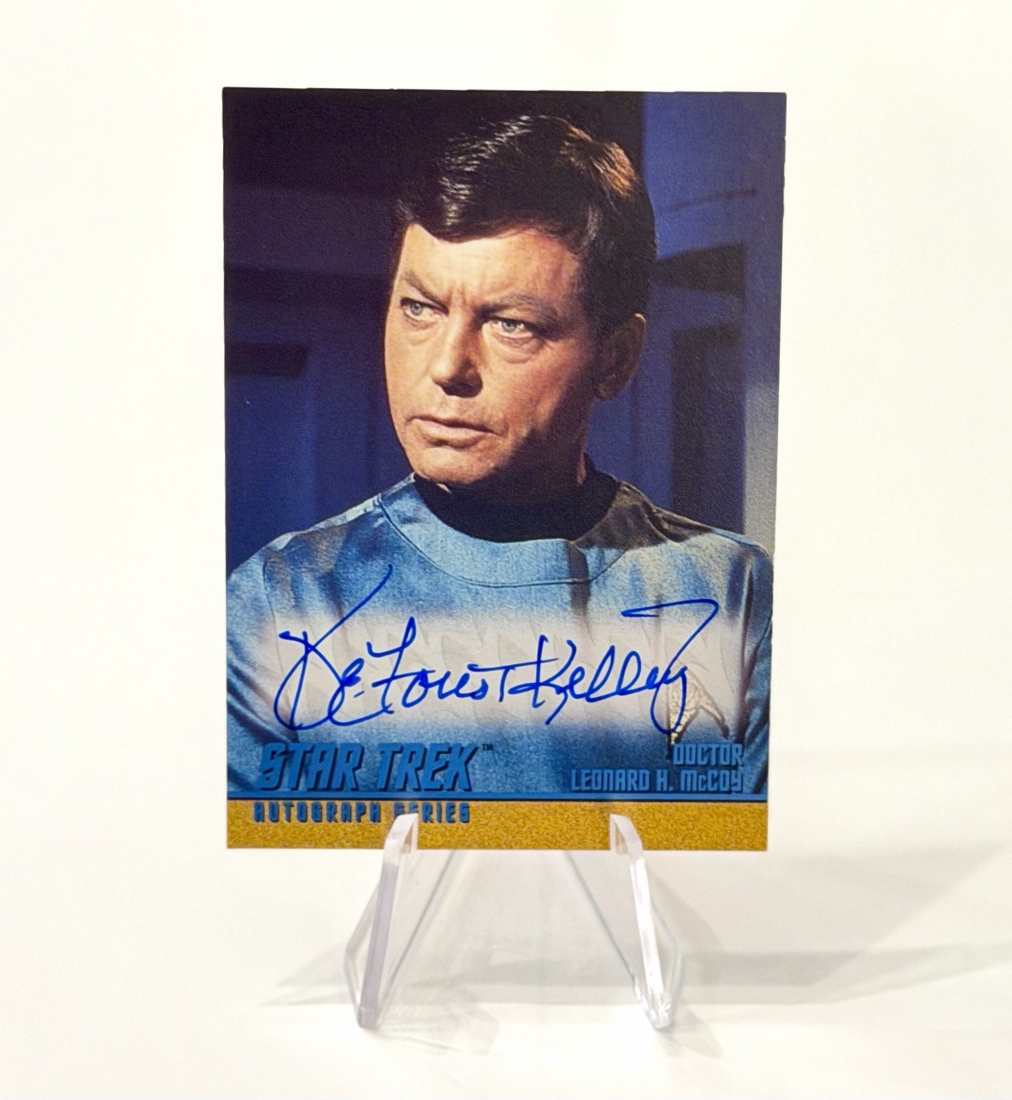 1999 SkyBox Star Trek The Original Series (RARE) DeForest Kelley Autograph #A61