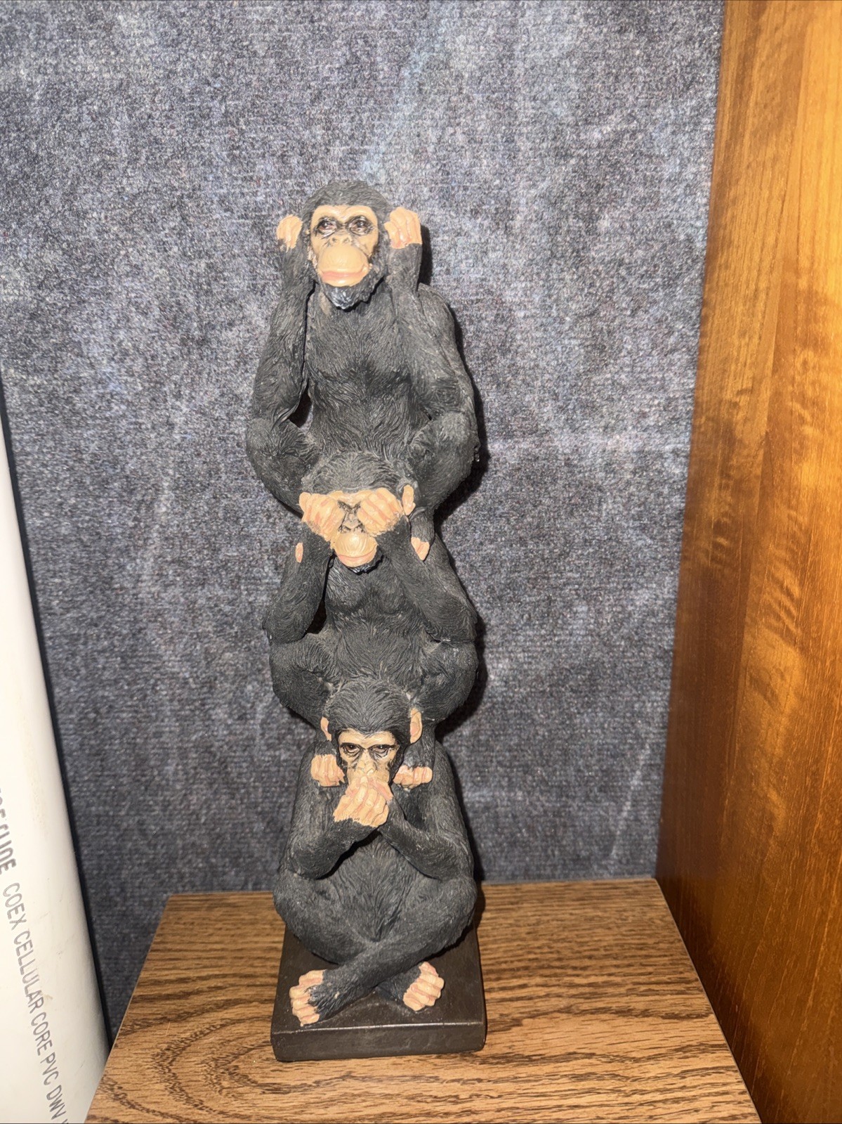 3 wise monkeys See/Speak/Hear No Evil Fine Detailing 4w X 14t Great Condition