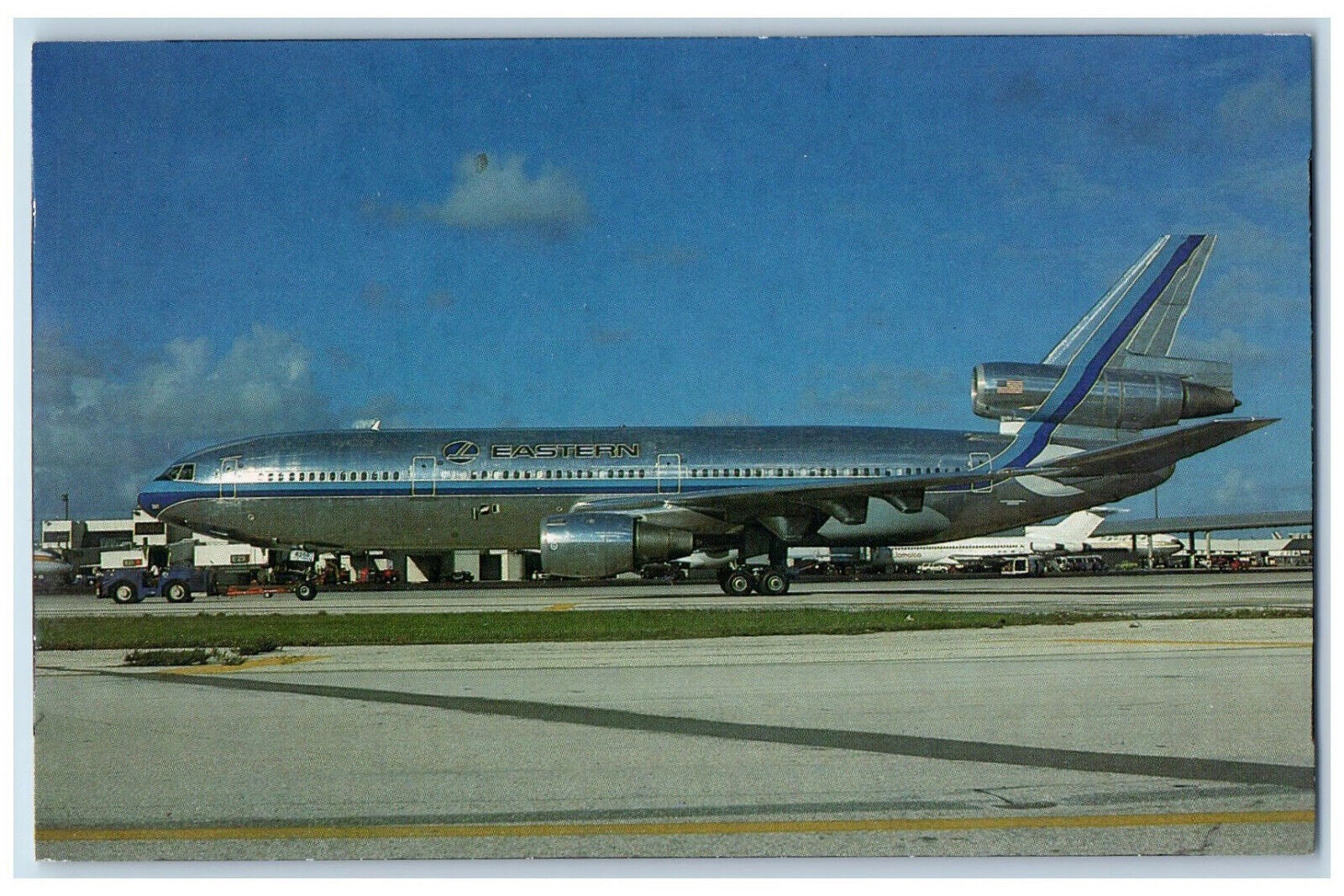 c1960s Eastern McDonnell Douglas DC-10-30 N391EA Airplane Vintage Postcard