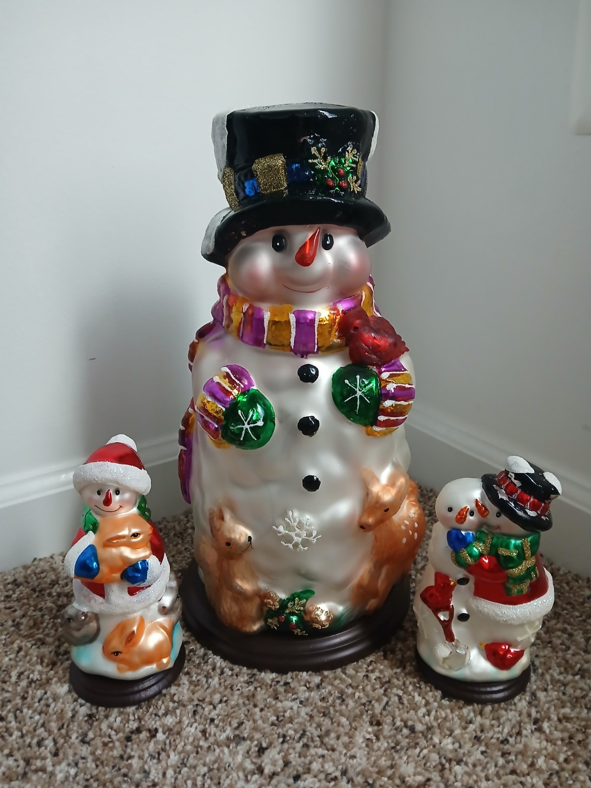 Christmas Classics 30 Year Anniversary 3 Blown Glass Snowman Set. Christmas Classics 30 Year Anniversary 3 Blown Glass Snowman Set.