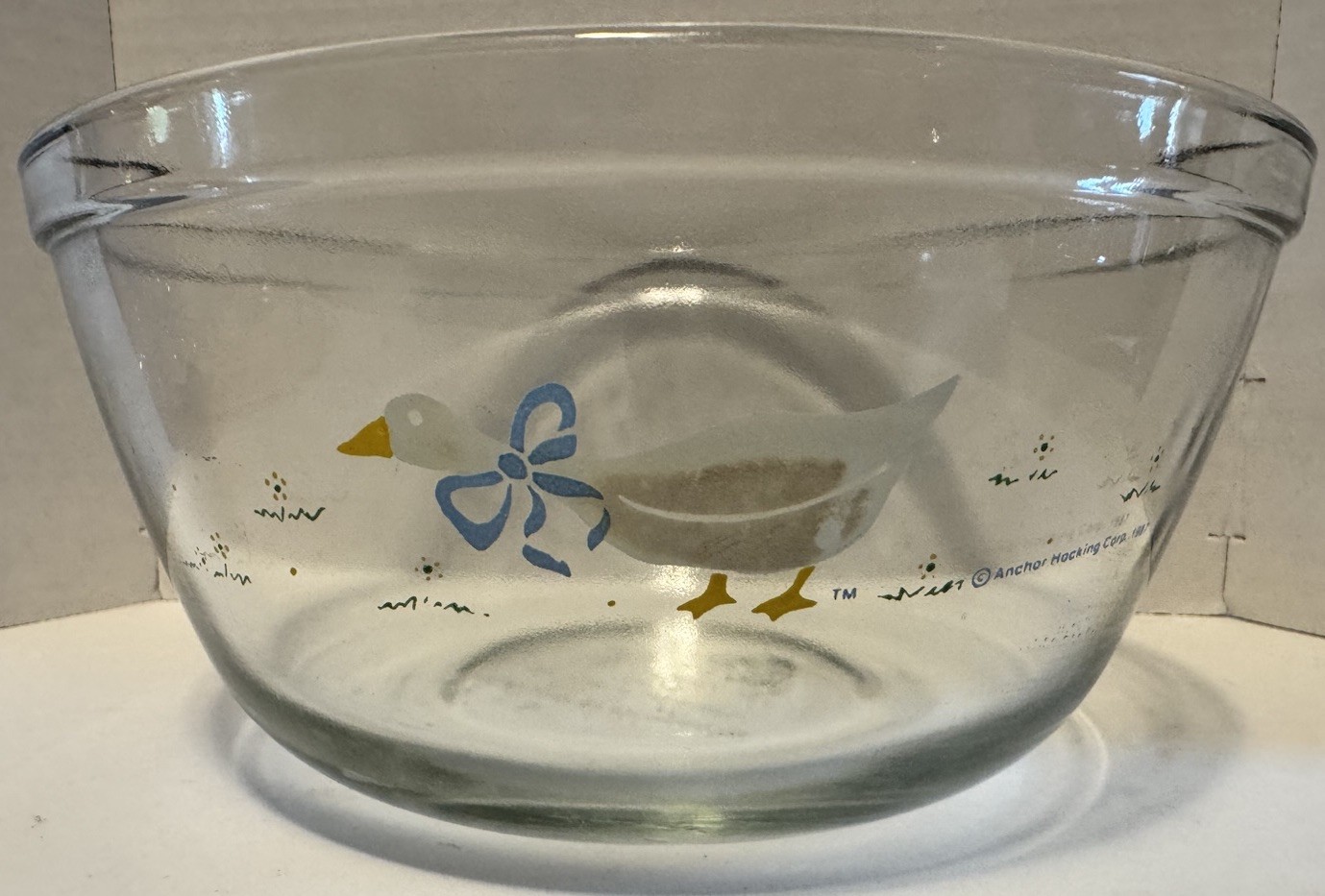 Vintage 1987 ~ Anchor Ovenware ~1.5-Quart GLASS MIXING BOWL ~ White Goose Design