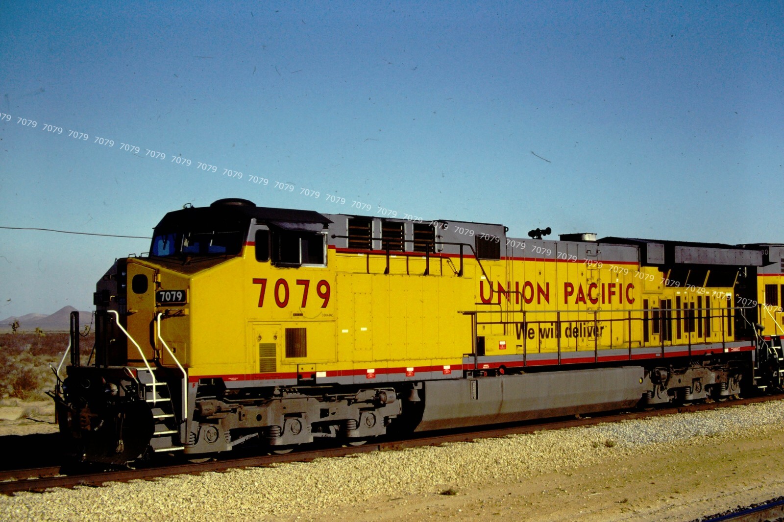 UNION PACIFIC (UP) 7079 ORIGINAL SLIDE AC6000W ✴ Mojave 1997 UNION PACIFIC (UP) 7079 ORIGINAL SLIDE AC6000W ✴ Mojave 1997