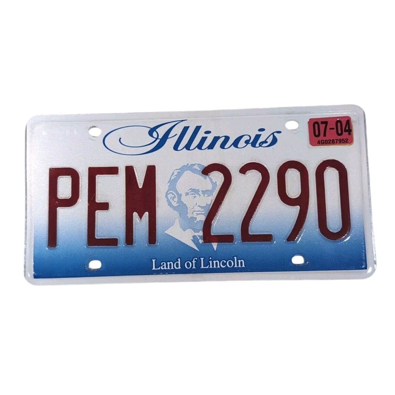 VTG 2004 Illinois IL License Plate Auto PEM 2290 Garage Man Cave Wall Decor