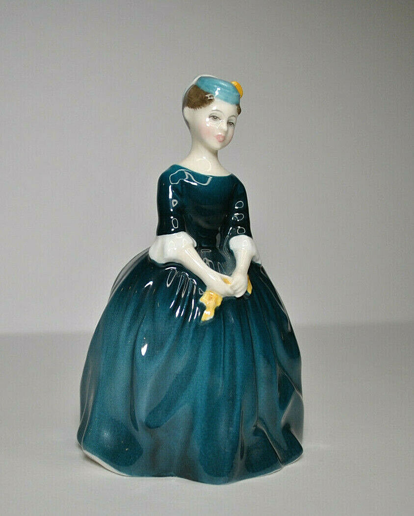 Royal Doulton Porcelain Figurine Cherie.HN 2341.Excellent gift