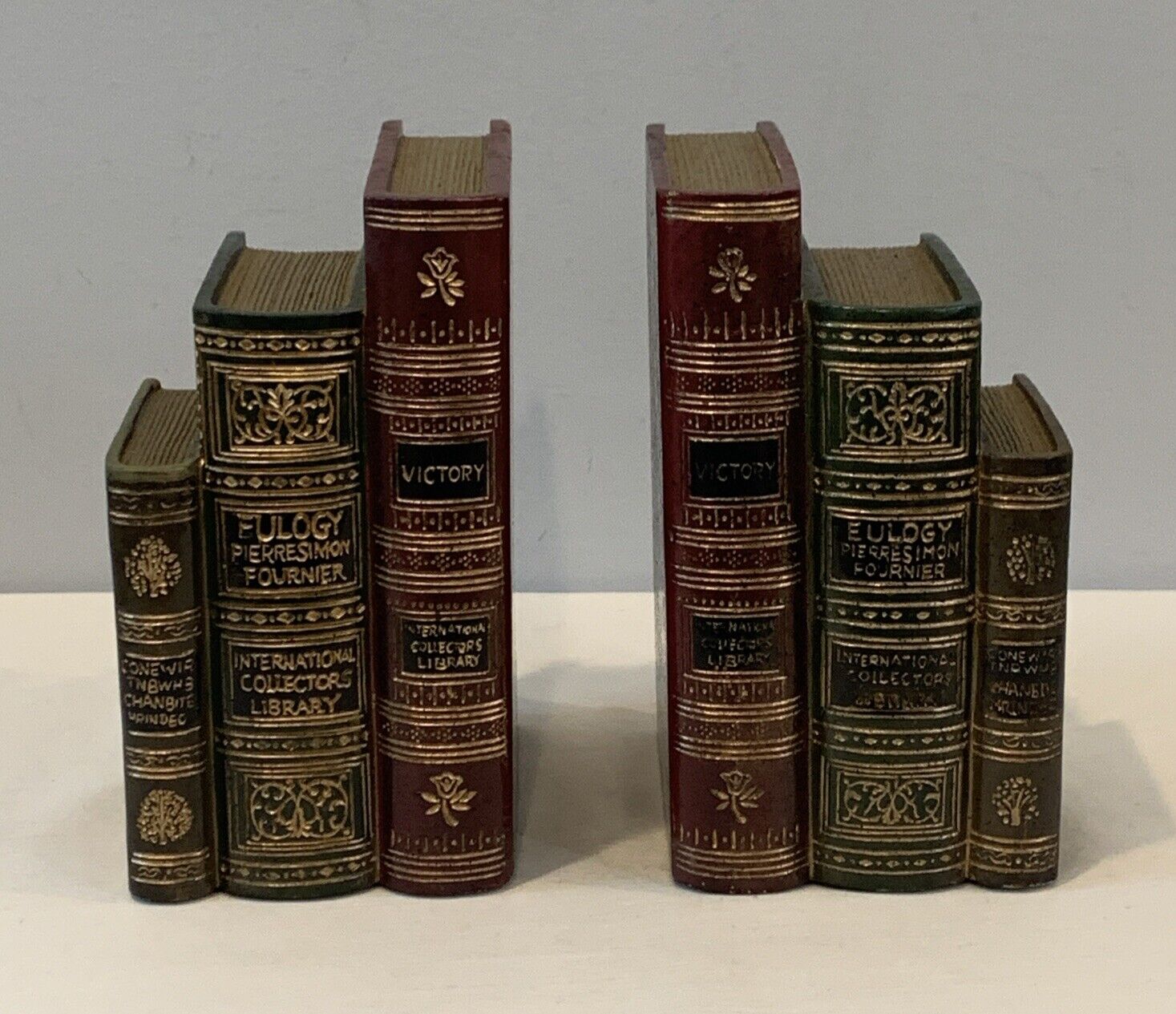 Heavy Resin Faux Antique Books Book Ends Each Weighs 3 Pounds Beautiful Set of 2