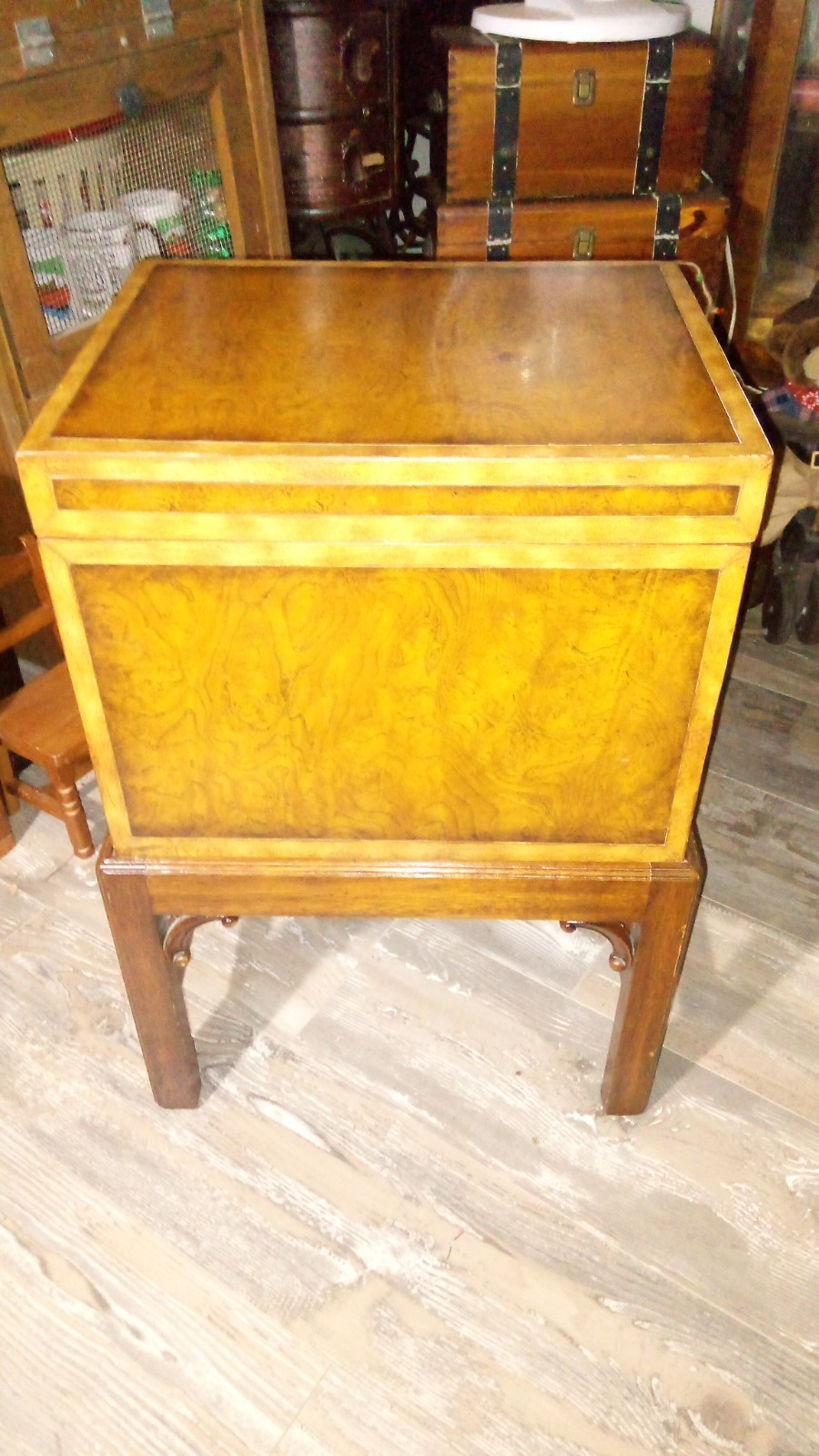 MAITLAND -SMITH BURLWOOD INLAID BOX ON STAND NICE CONDITION