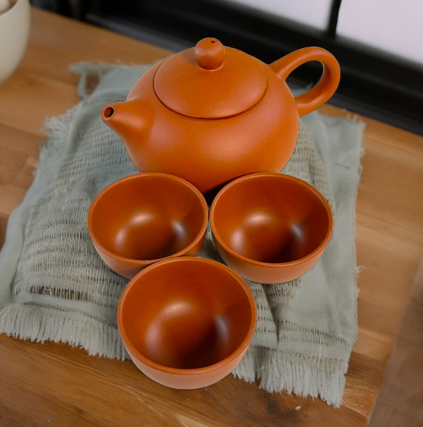 Vintage Chinese Redware Clay Miniature Teapot 4 Piece Tea Teacup Set Saki Coffee