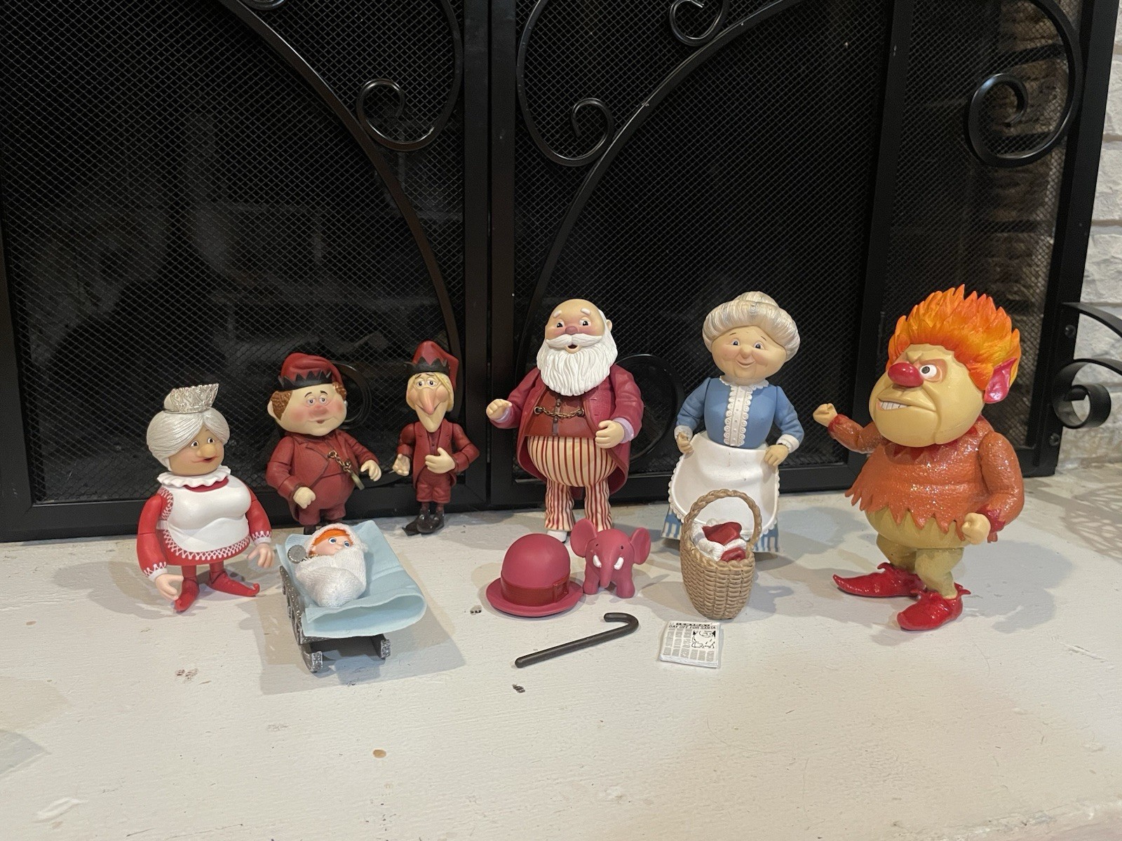 NECA & Palisades Year without a Santa Claus & Santa Claus is Coming to Town Lot